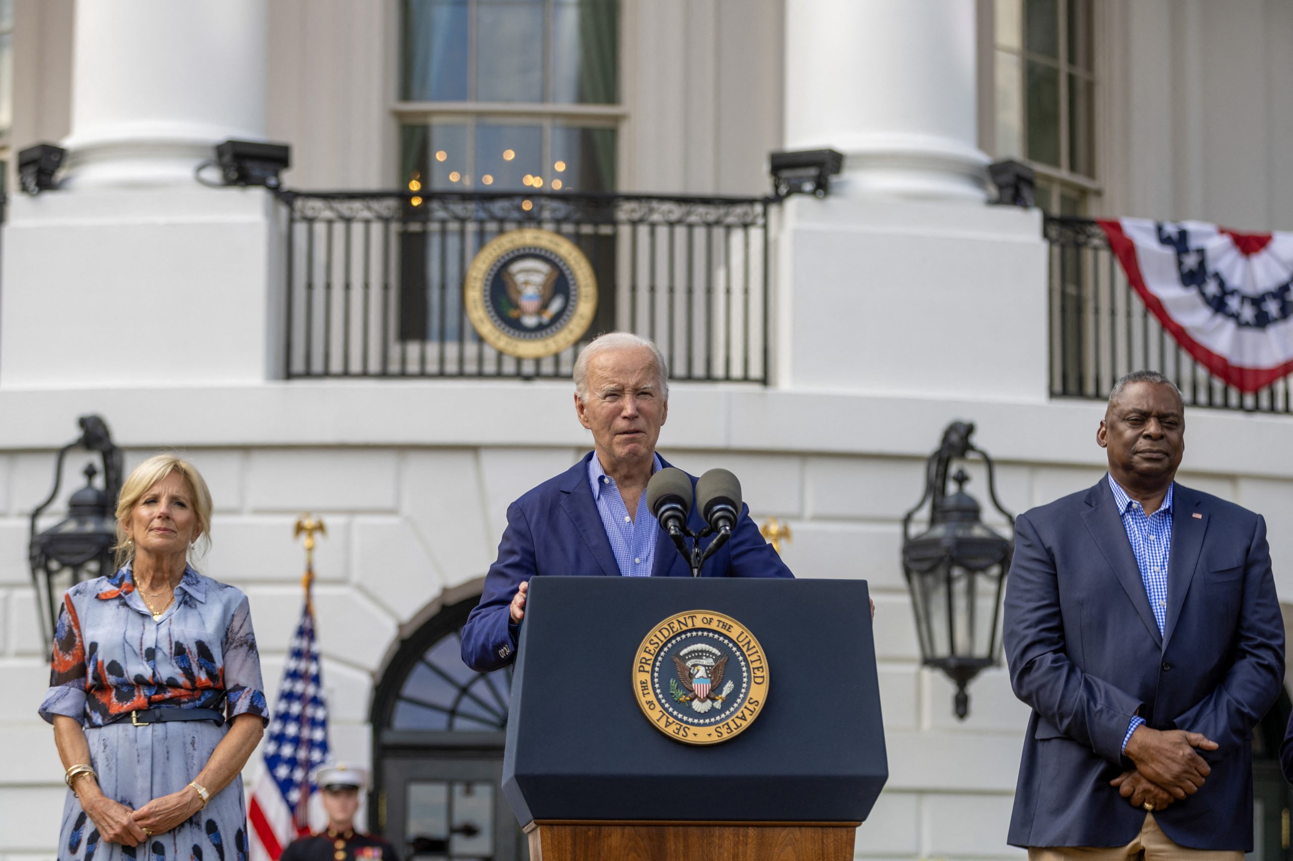 Joe Biden declara que os EUA destruíram todas as armas químicas que tinham em sua posse
