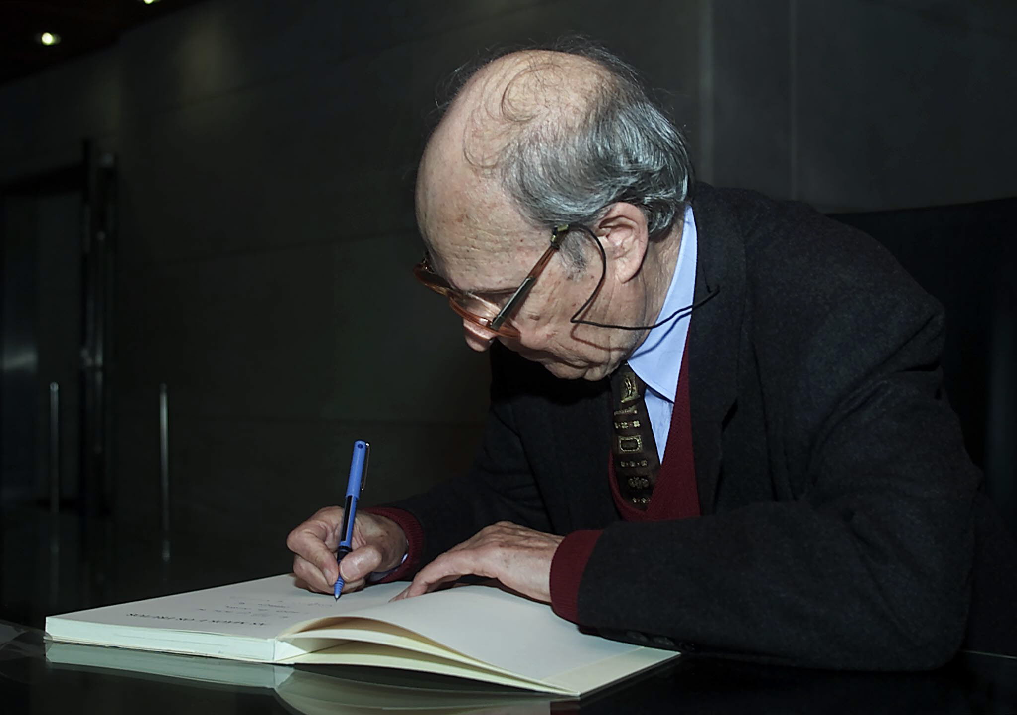 Conhecidas datas da Feira do Livro do Porto 2024. Eugénio de Andrade vai ser o autor homenageado