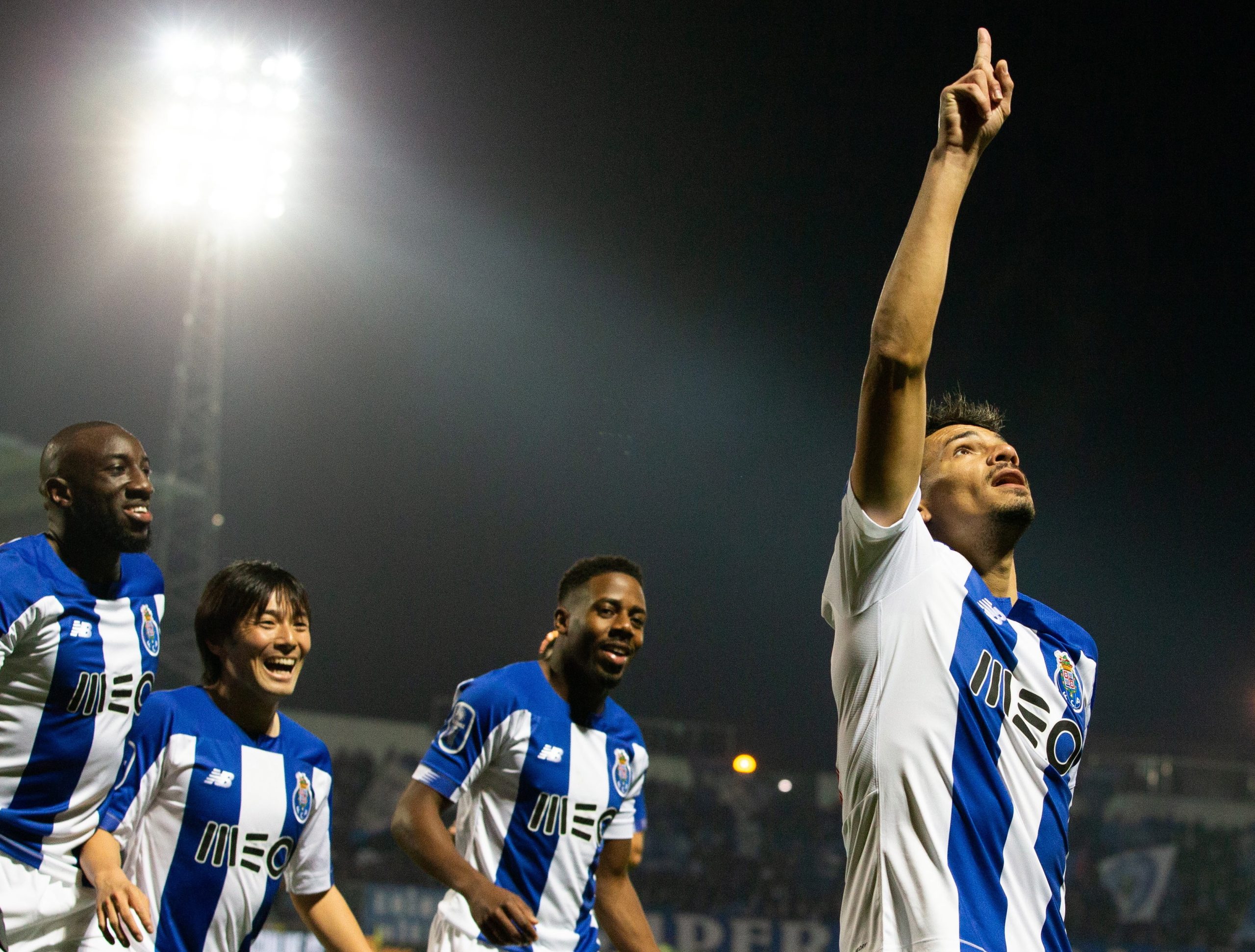 FC Porto vence em Chaves e passa à ‘final four’ da Taça da Liga
