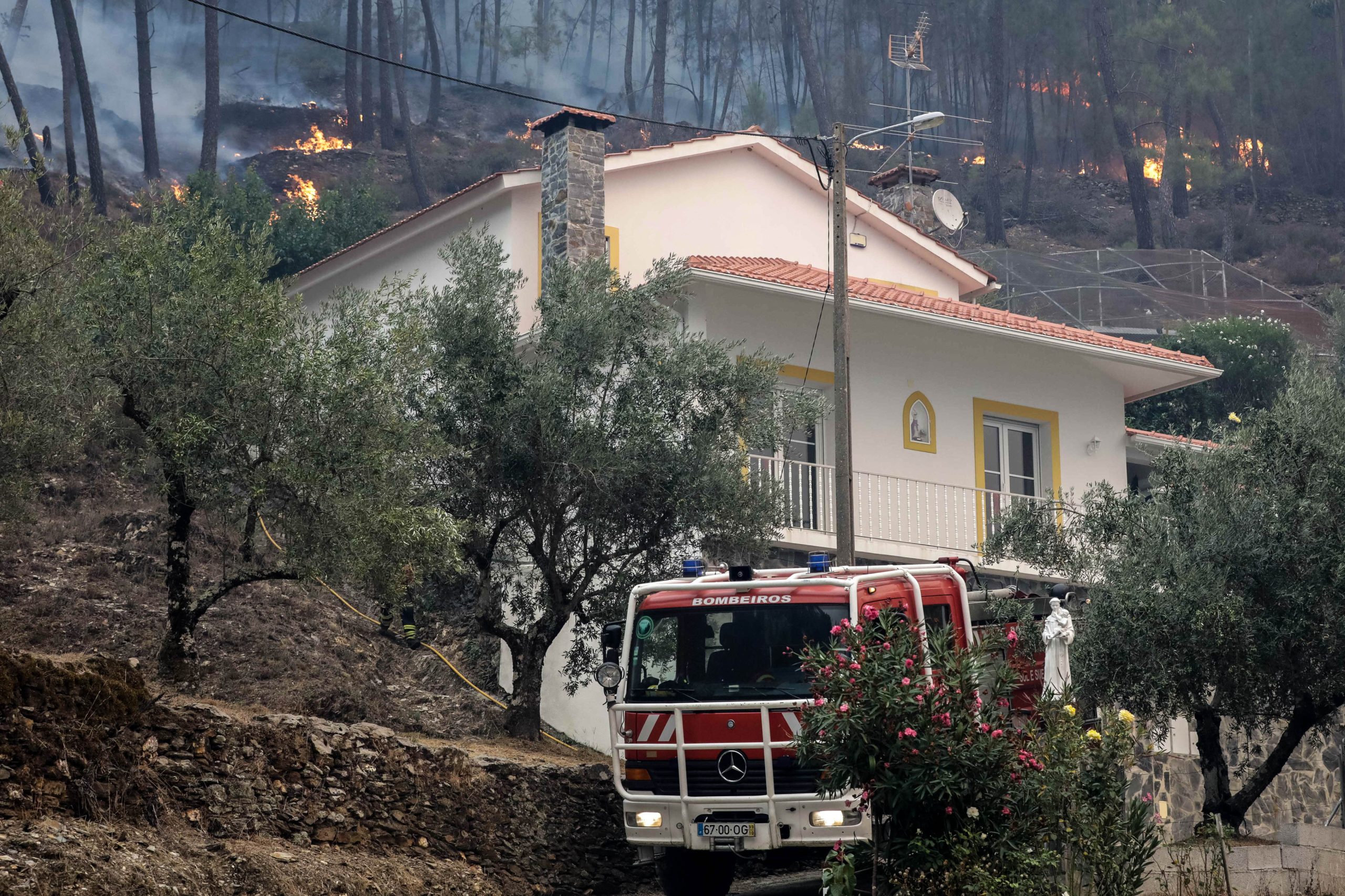 Incêndios. Câmara de Oleiros confirma destruição de 40 casas só na aldeia de Álvaro