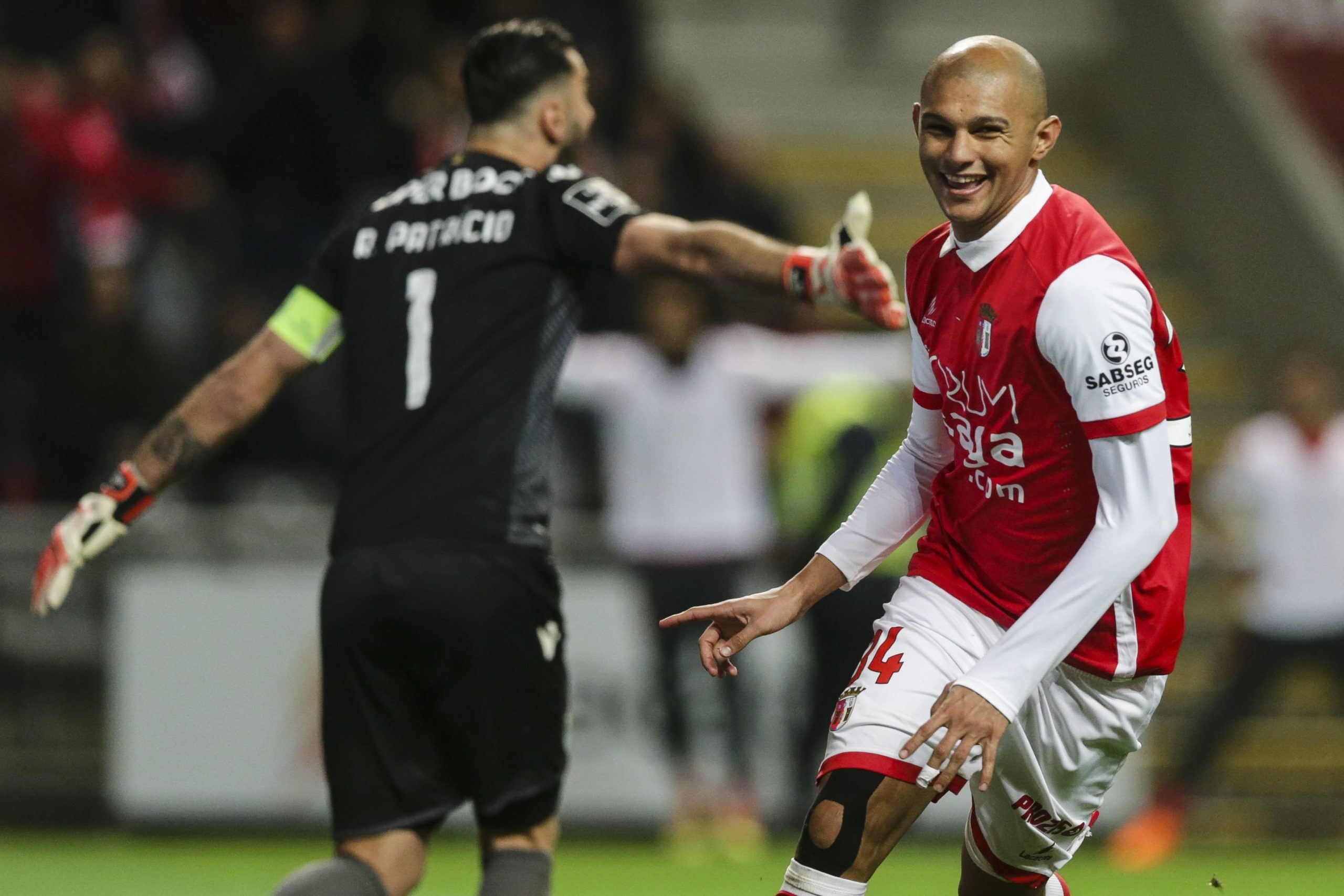 Sporting perde em Braga e cede terreno na luta pelo título