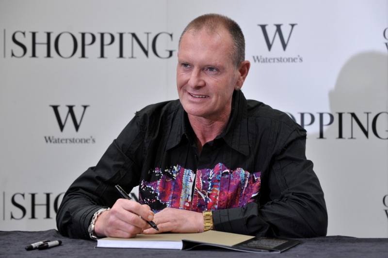Paul Gascoigne acusado de assédio sexual em comboio em Inglaterra