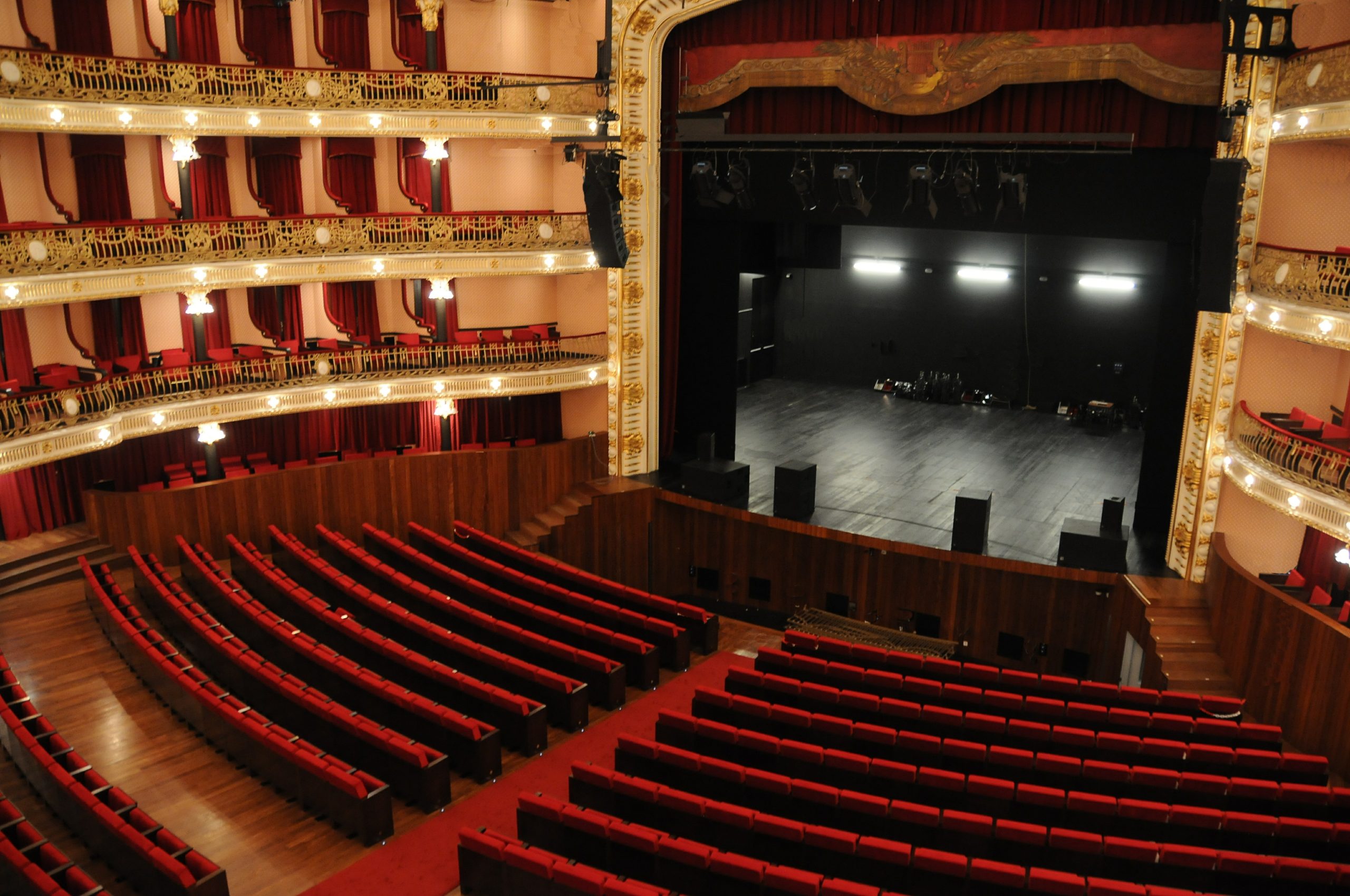 A cinco dias da reabertura, poucas salas, teatros e cinemas revelam como vão regressar ao ativo