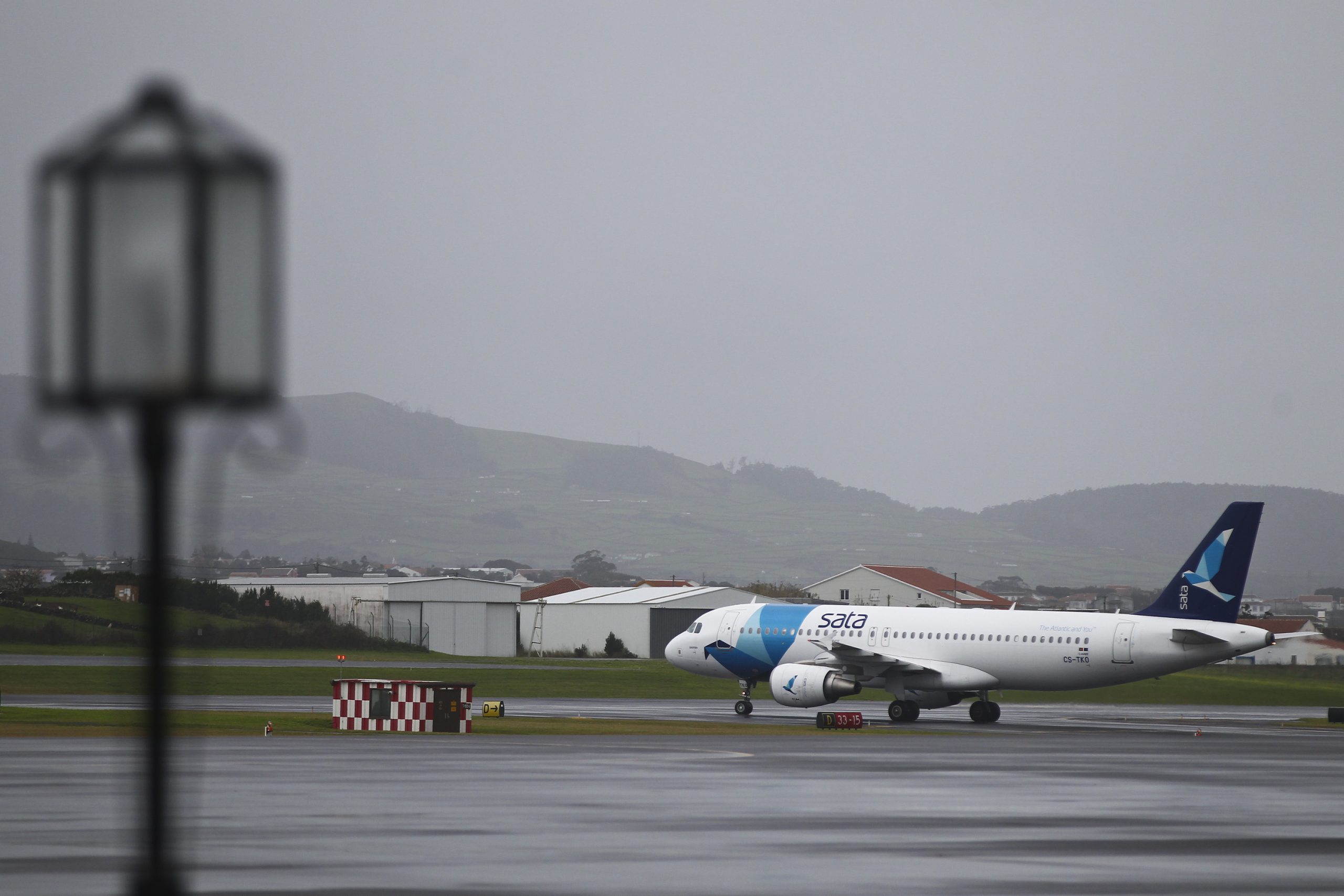 Mau tempo nos Açores deixa 780 passageiros em terra