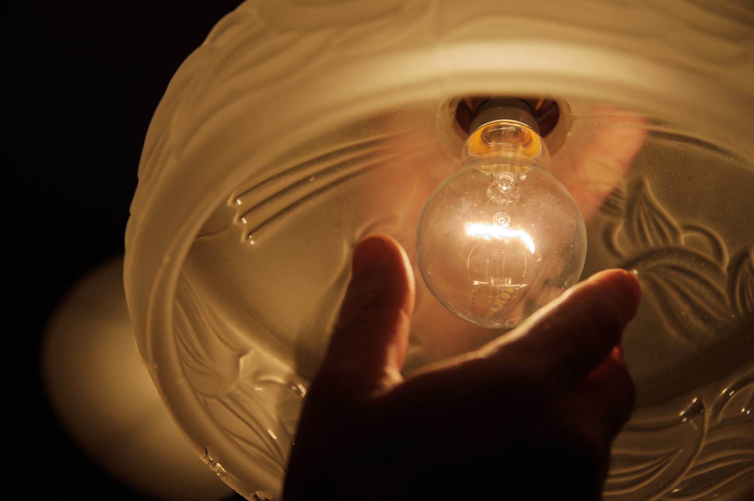 Imagine uma sala em que todos os aparelhos eletrónicos funcionariam sem cabos. A Disney diz que é possível