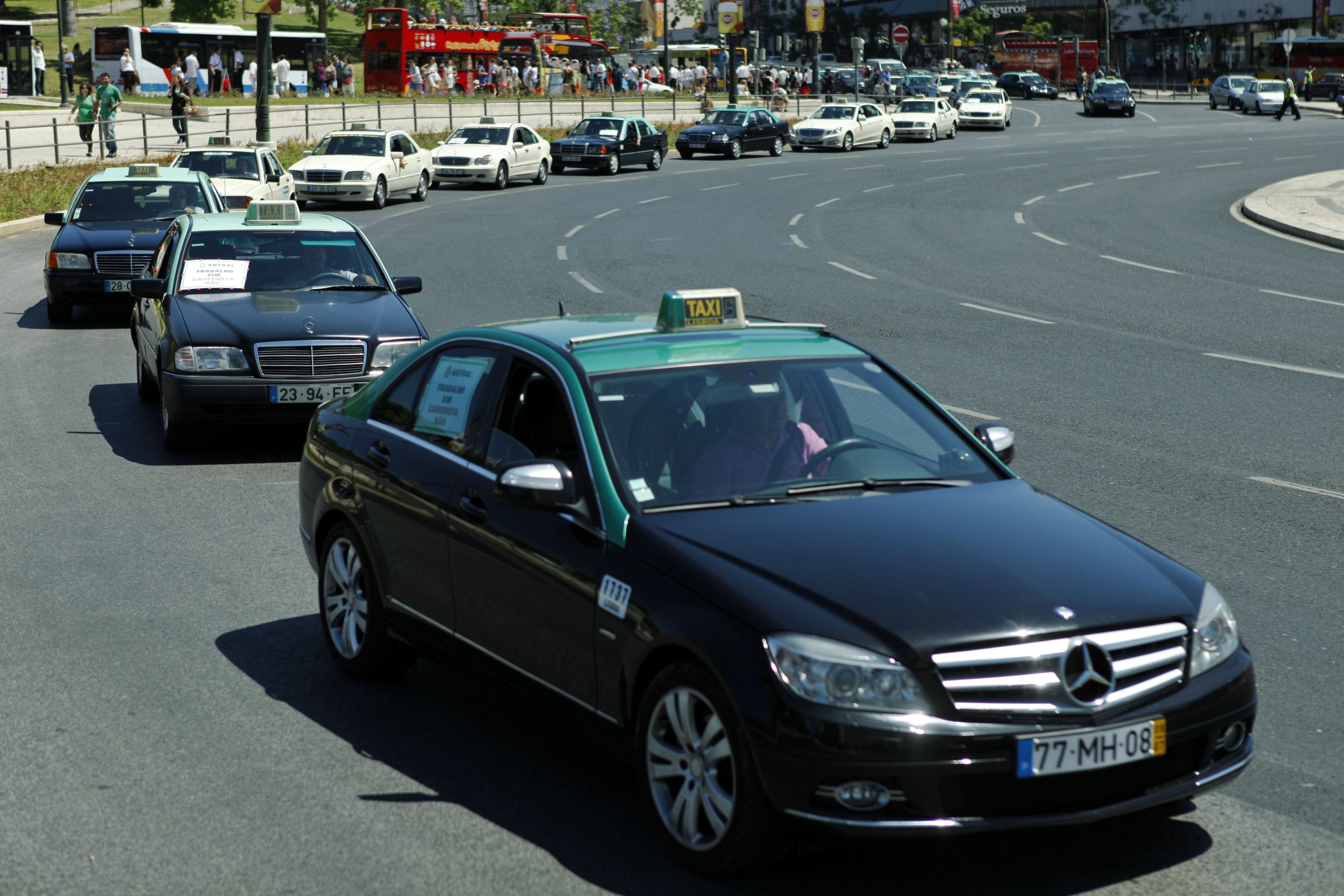 ANTRAL diz que intenção do Governo é desmobilizar o protesto dos Taxistas