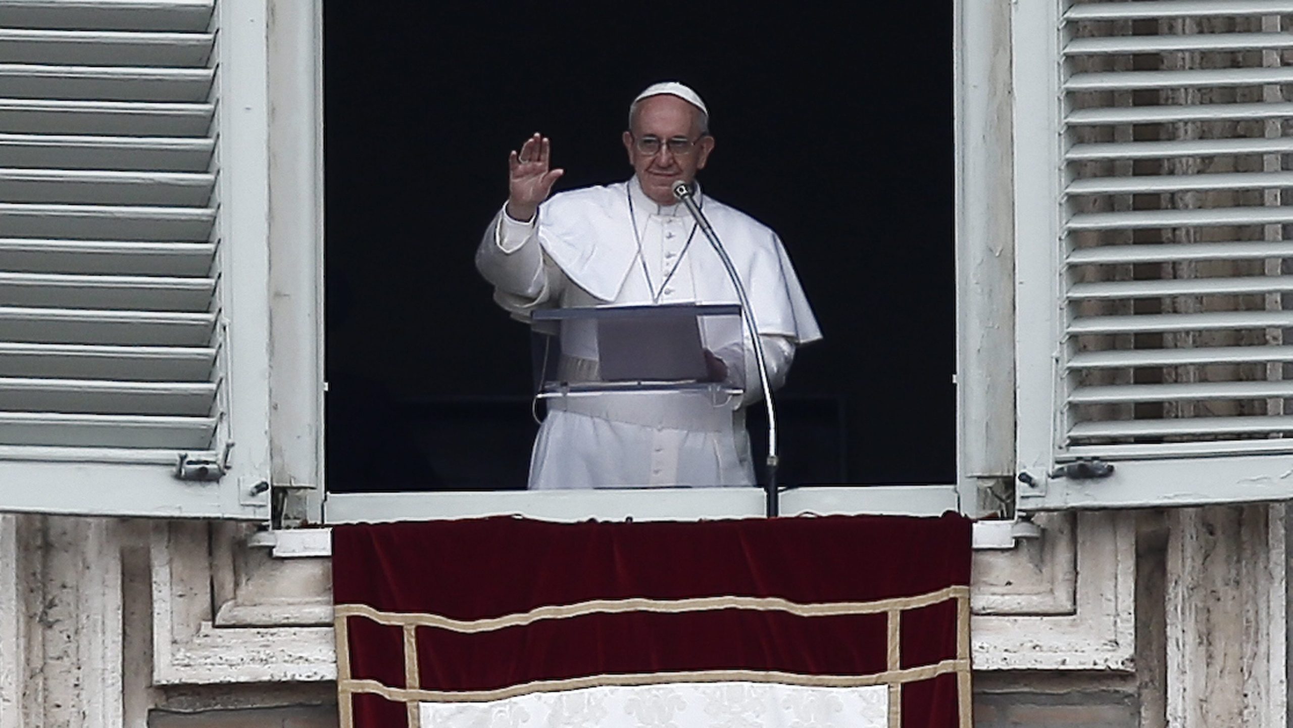 Papa Francisco: a corrupção “cria dependência” e gera “pobreza, exploração e sofrimento”