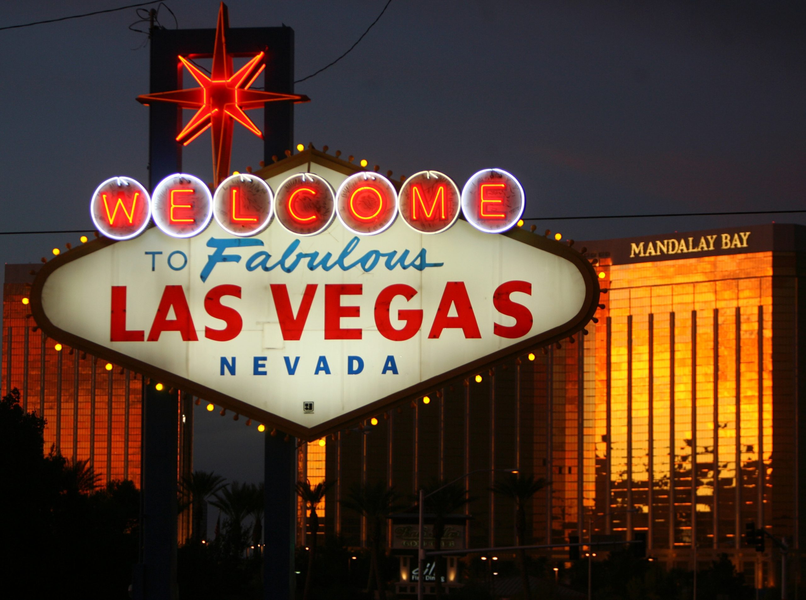 Recorde de casamentos é esperado em Las Vegas na véspera de ano novo
