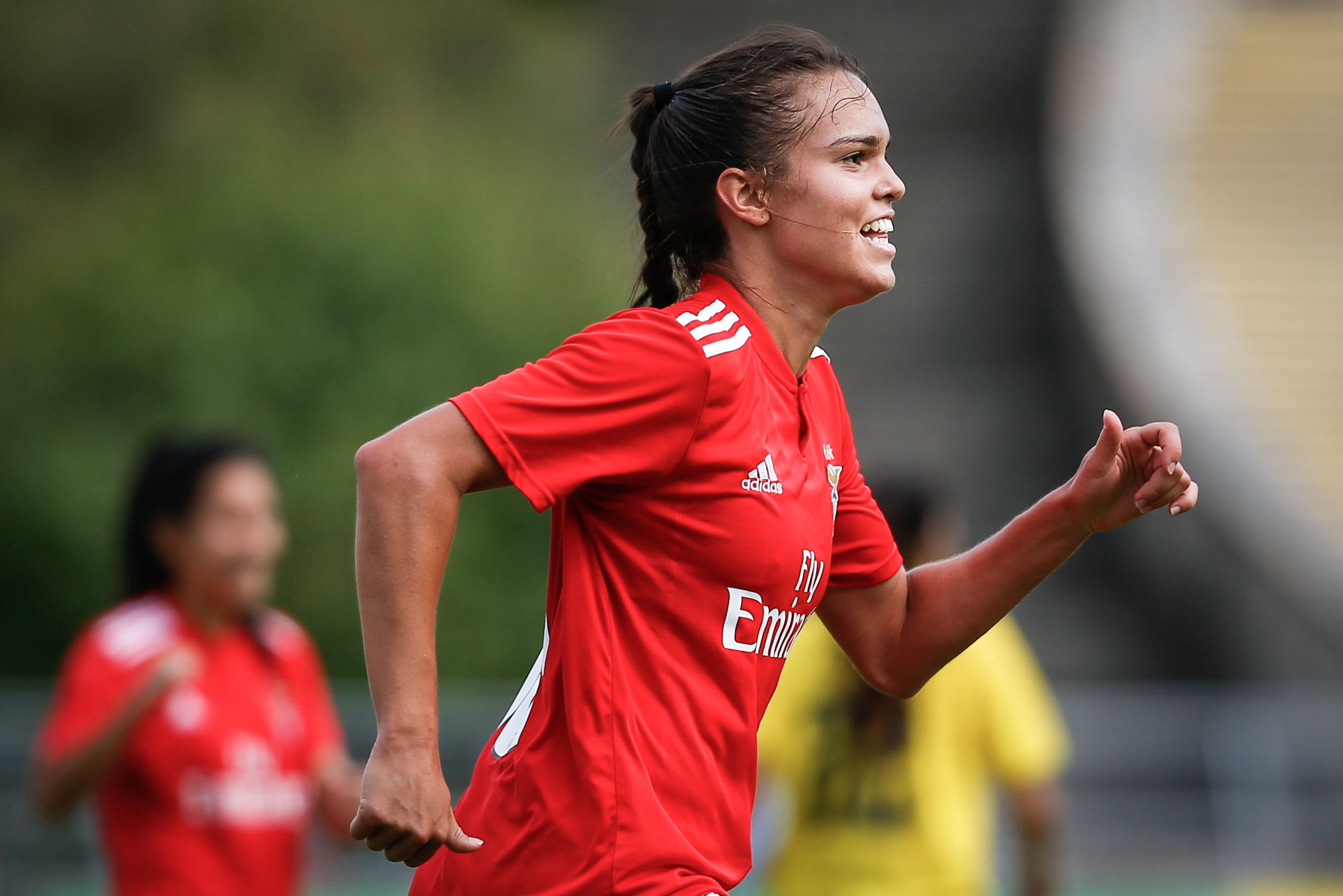 Benfica vence Rangers e fica em vantagem no acesso à Liga dos Campeões feminina