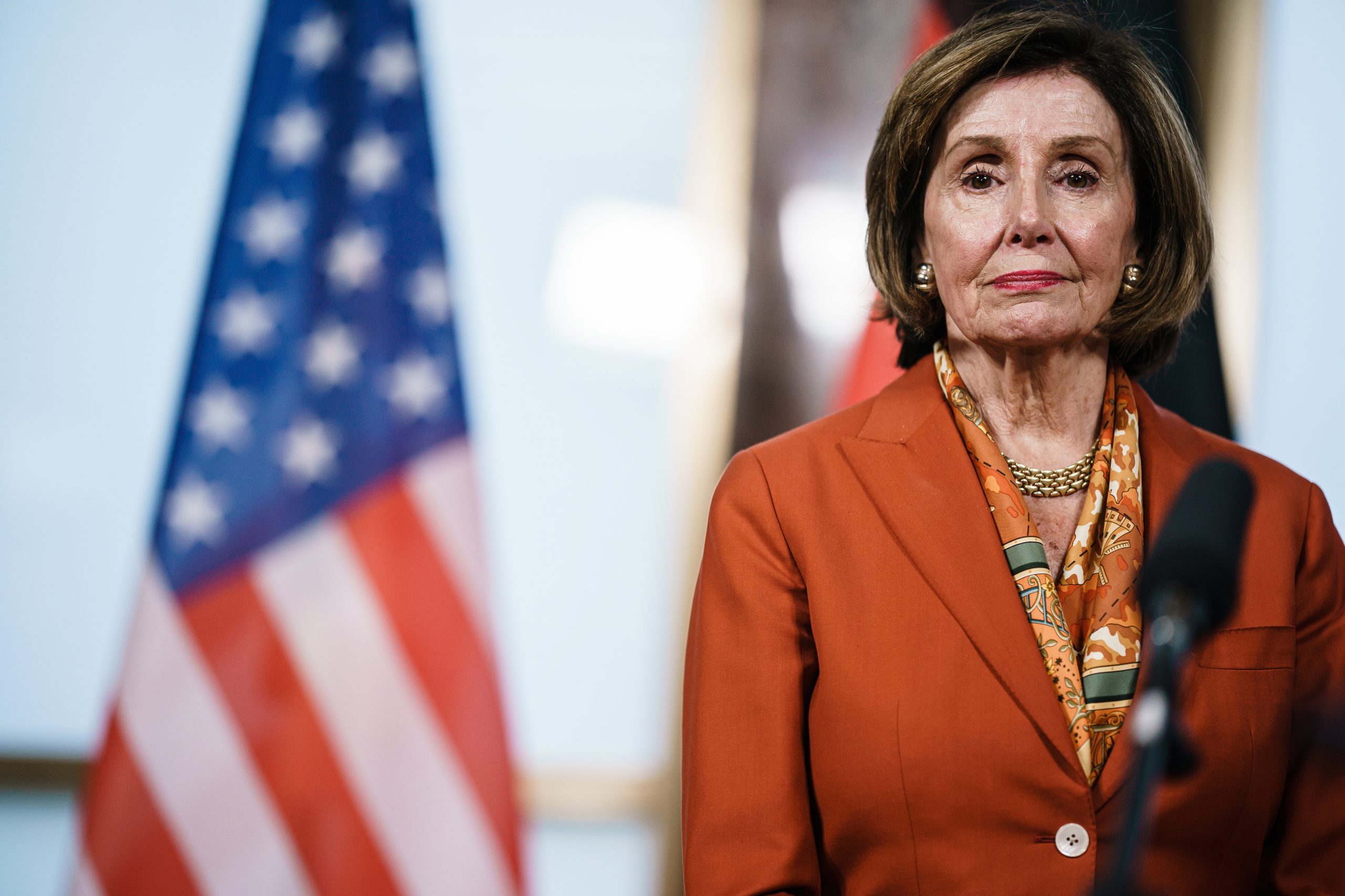 EUA: Nancy Pelosi vai deixar liderança dos democratas
