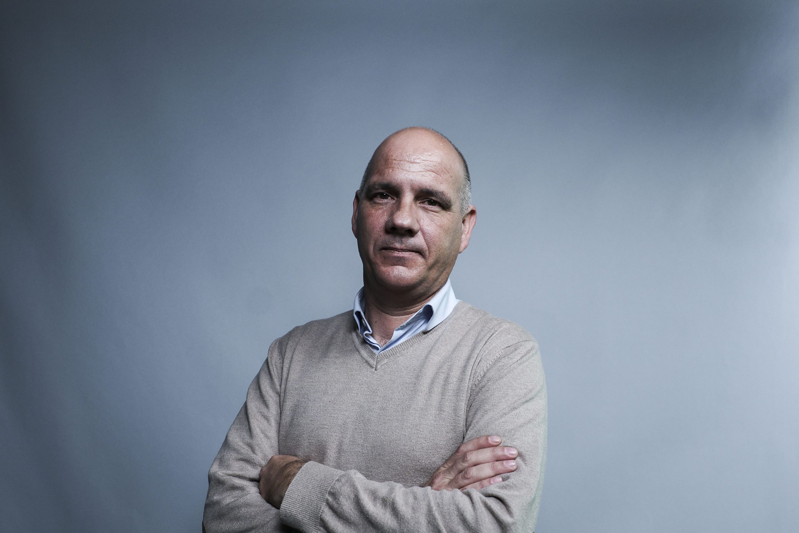 “A única forma de trazer o PS a posições positivas não é dar força ao PS, é dar força ao PCP”, diz Raimundo