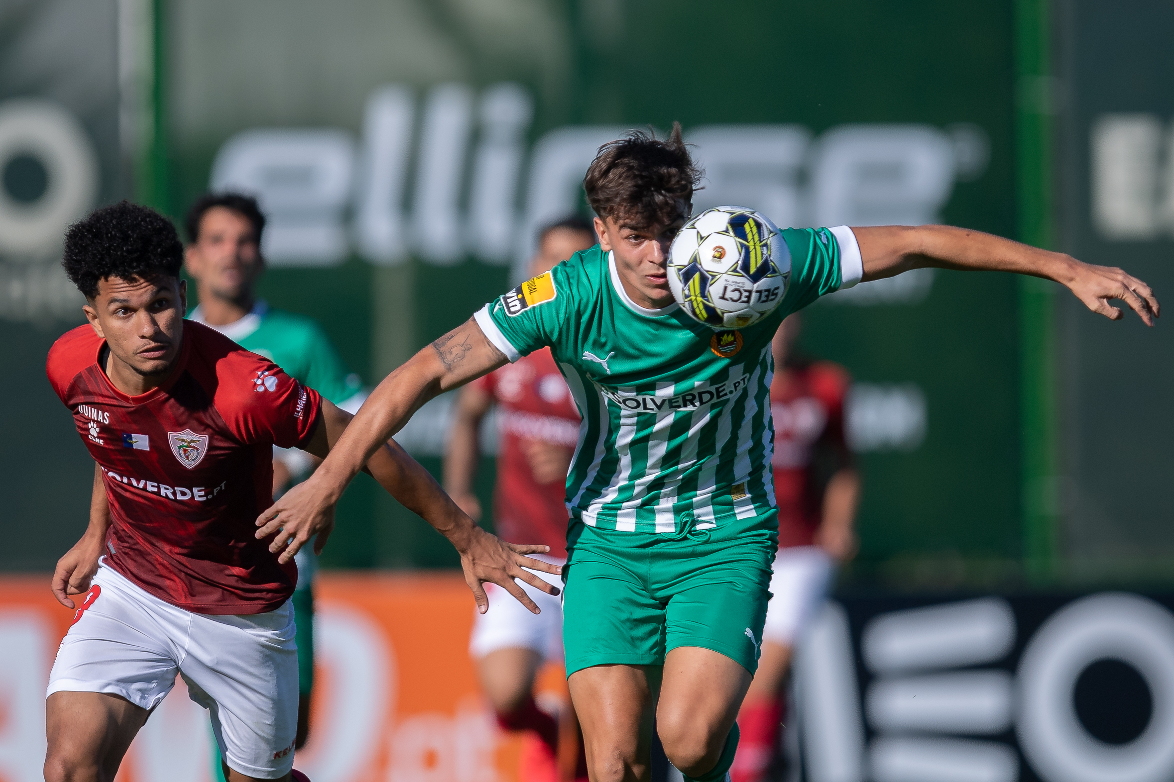 Santa Clara em zona de descida ‘desespera’ por pontos na receção ao Rio Ave