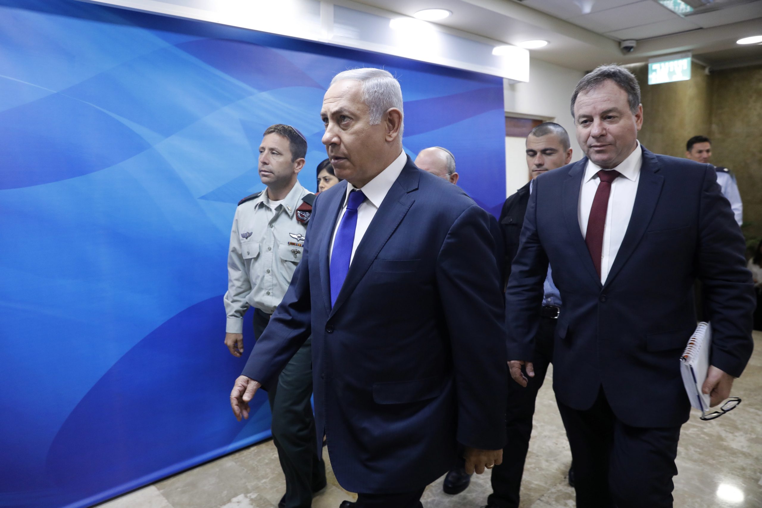 Divisões no governo de Israel podem provocar a antecipação das legislativas