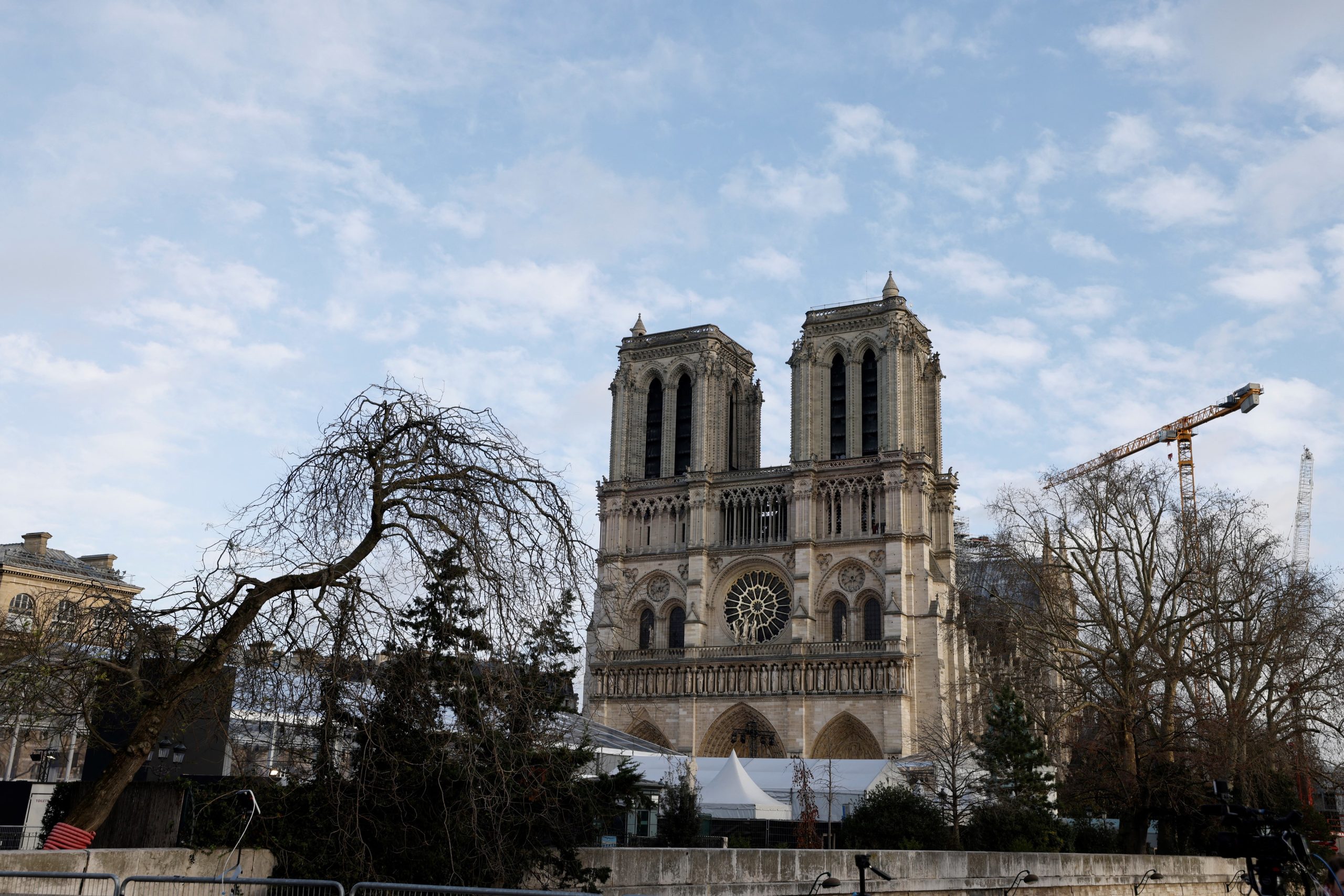 Notre-Dame: as imagens da catedral por dentro e por fora
