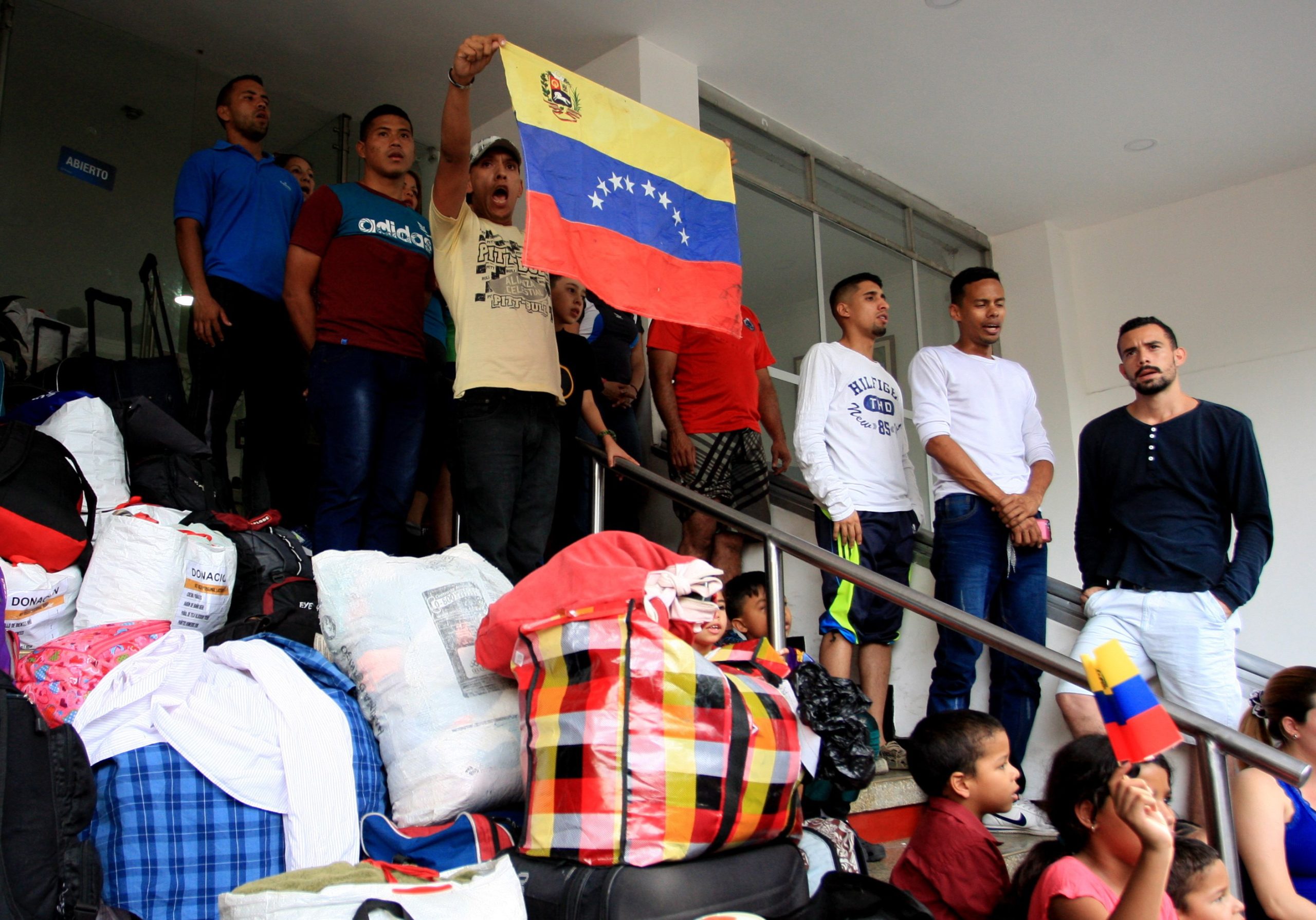 Colômbia exige mais ajudas para responder a migrantes e refugiados da Venezuela