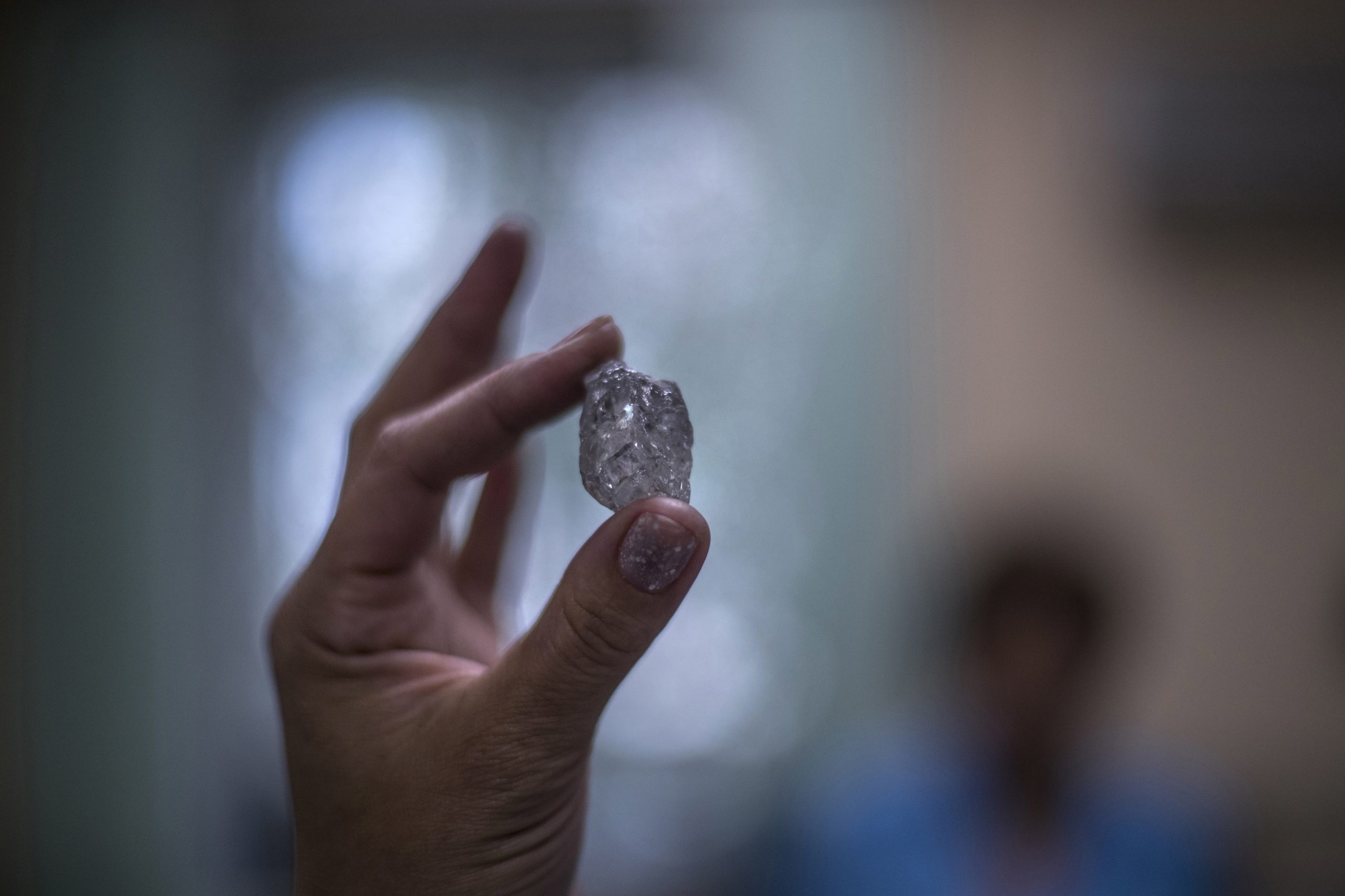 Rússia garante que vai contornar sanções impostas aos diamantes
