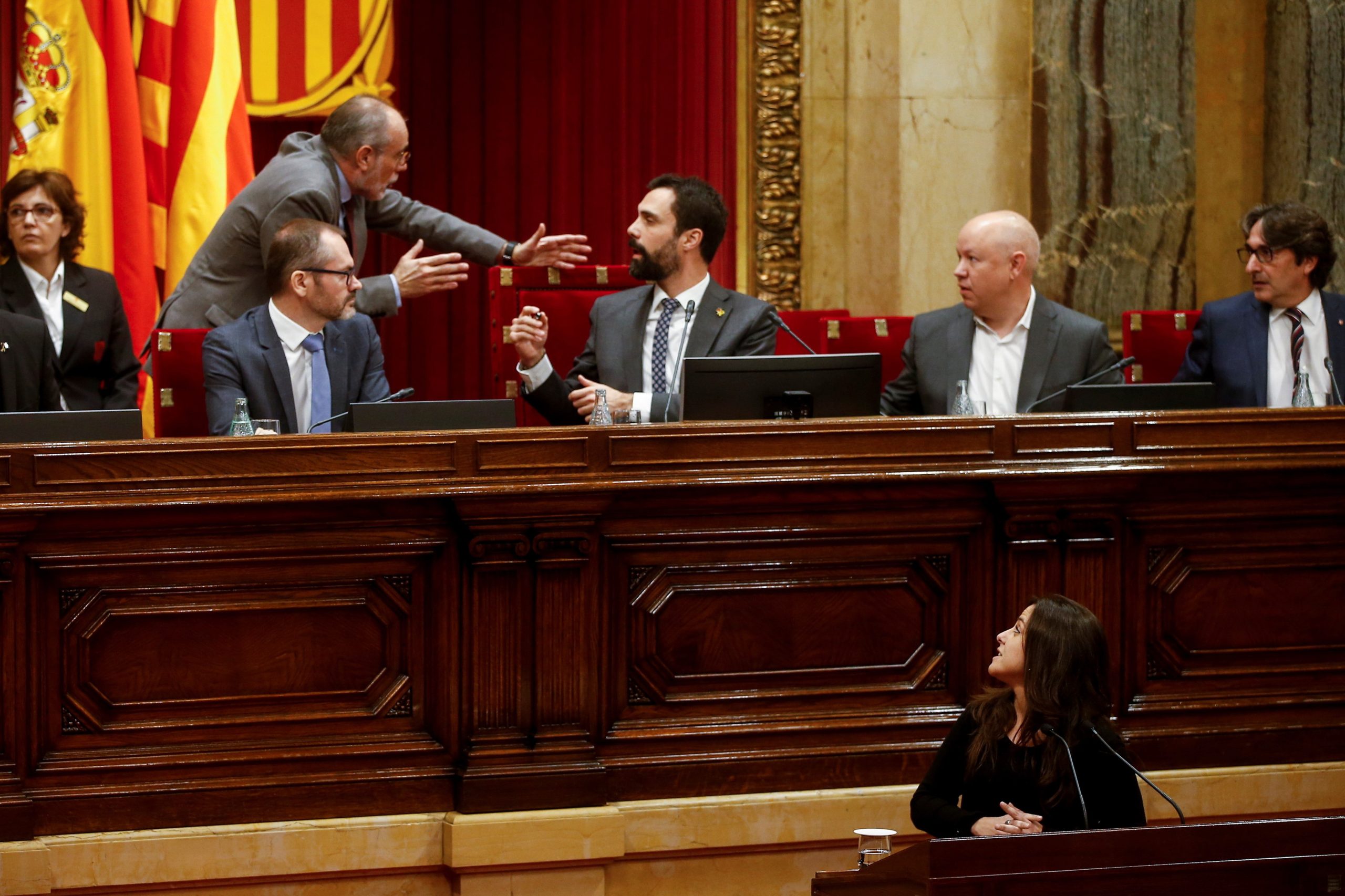 Partidos independentistas catalães votam moção sobre autodeterminação