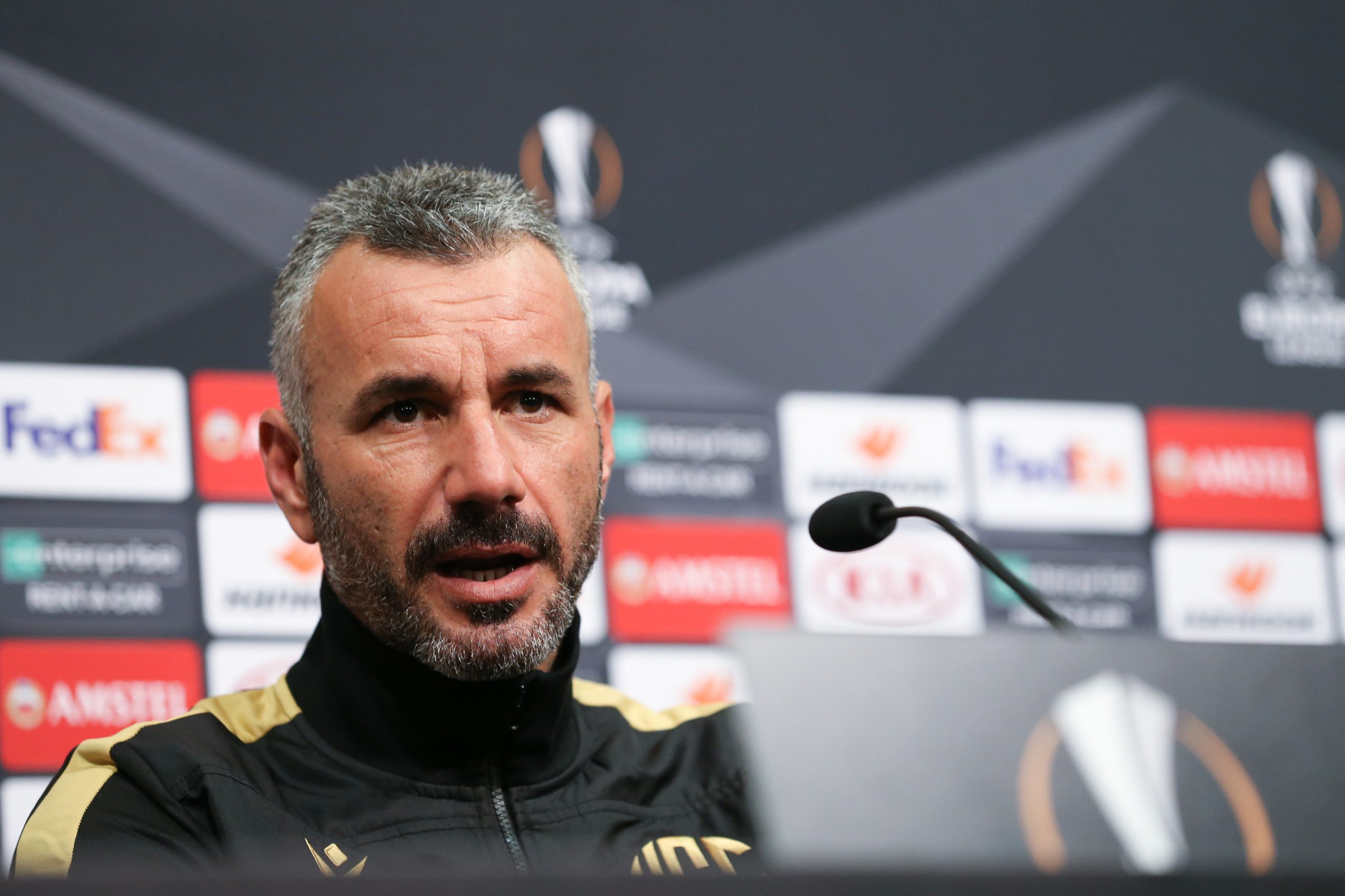 Ivo Vieira crê que Vitória deve ser mais eficaz para bater o Standard na Liga Europa