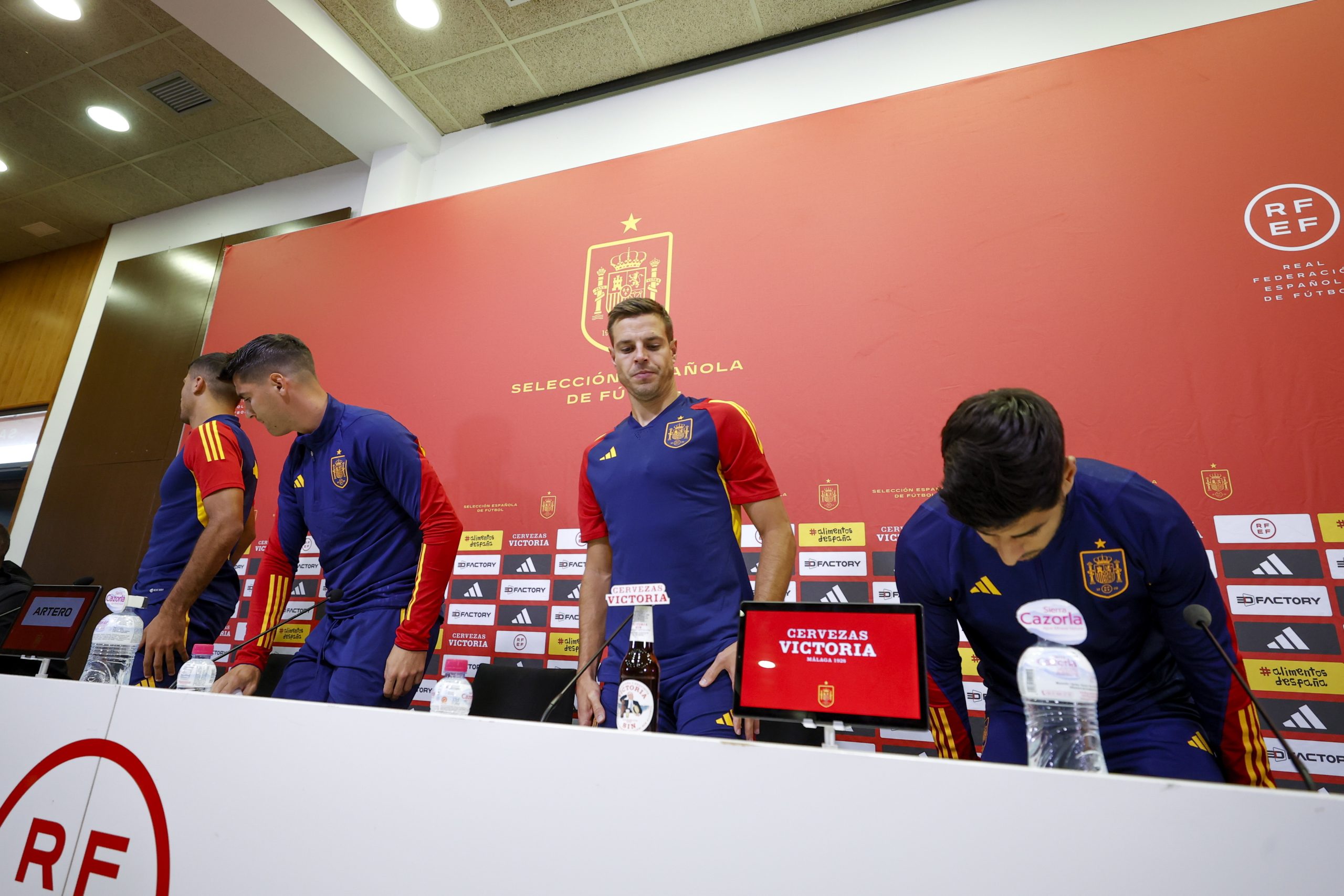 Seleção masculina de Espanha condena “comportamentos inaceitáveis” de Rubiales
