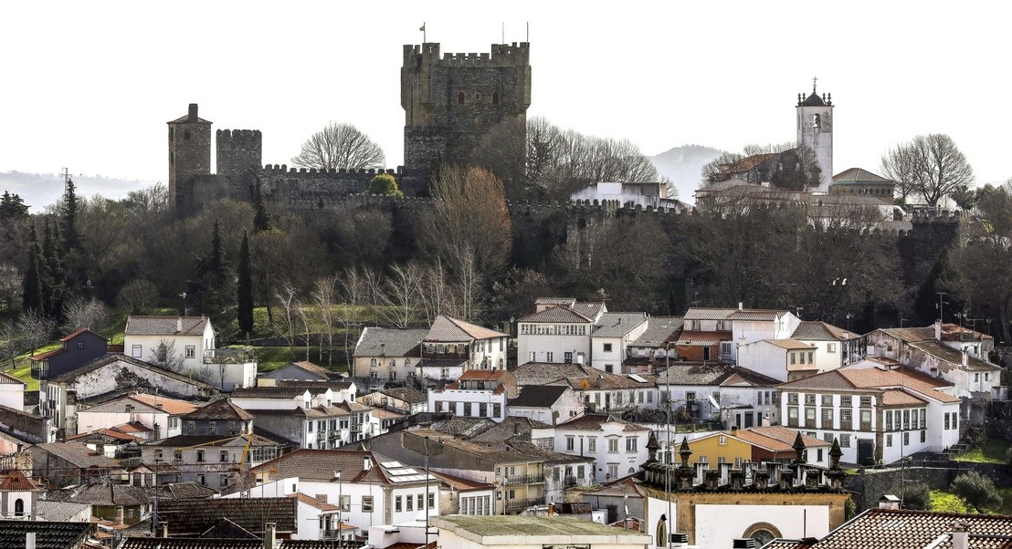 Covid-19: Quase metade da população do distrito de Bragança com vacinação completa