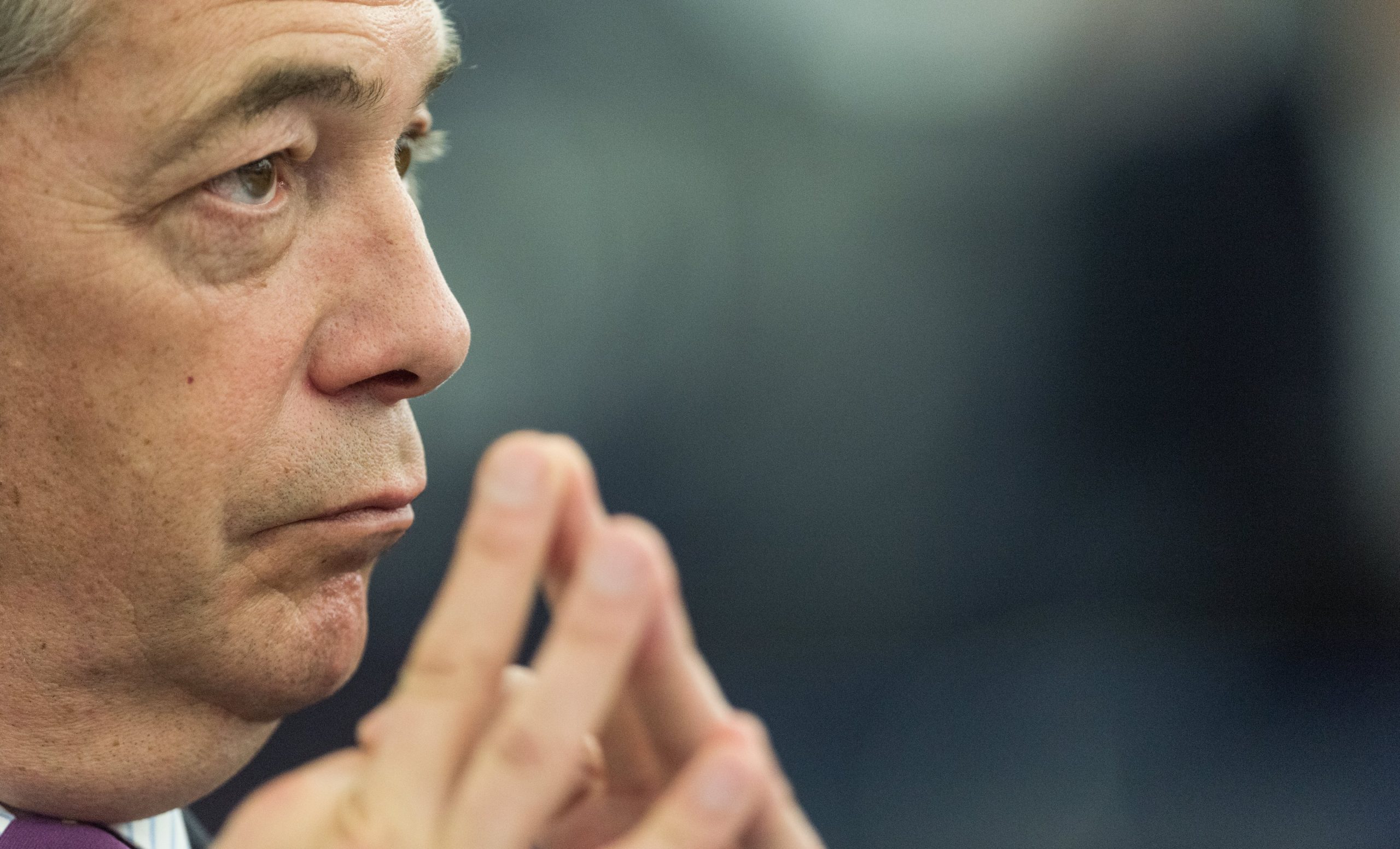 Brexit. Nigel Farage evoca segundo referendo no Reino Unido