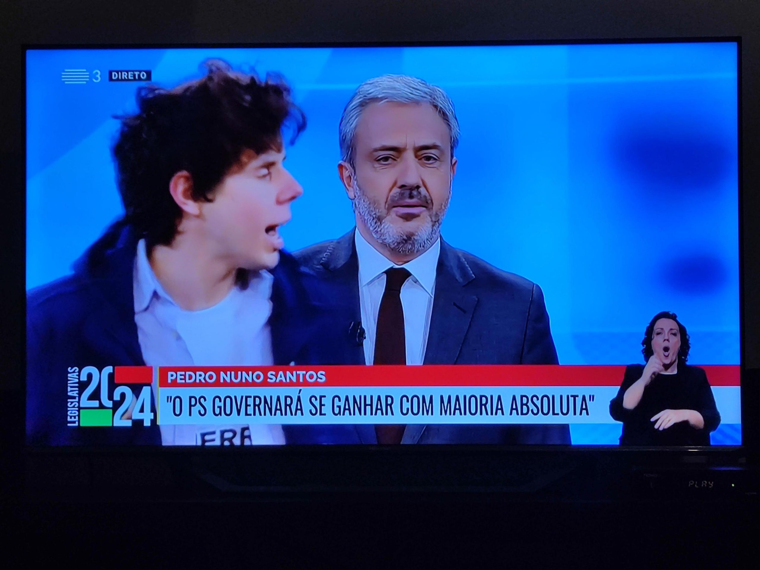 Ativista interrompe debate com candidatos dos partidos com assento parlamentar