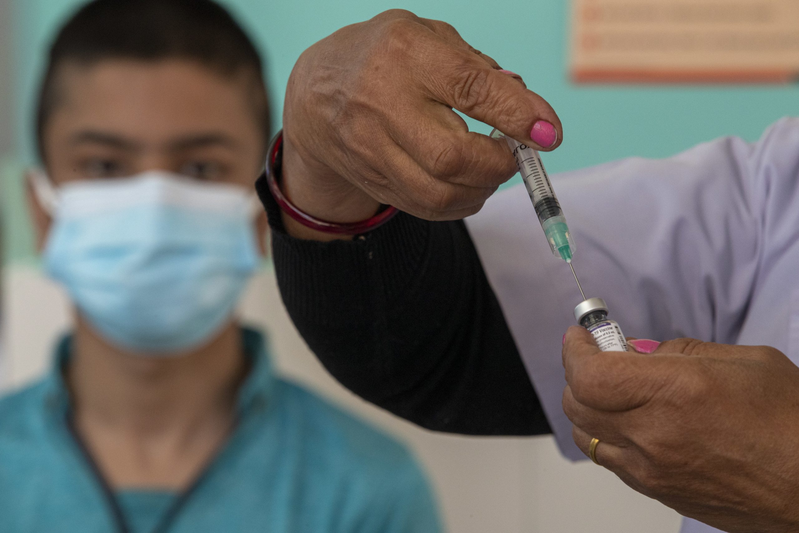 COVAX pede 4.600 milhões de euros para continuar a distribuir vacinas contra a covid-19 em 2022