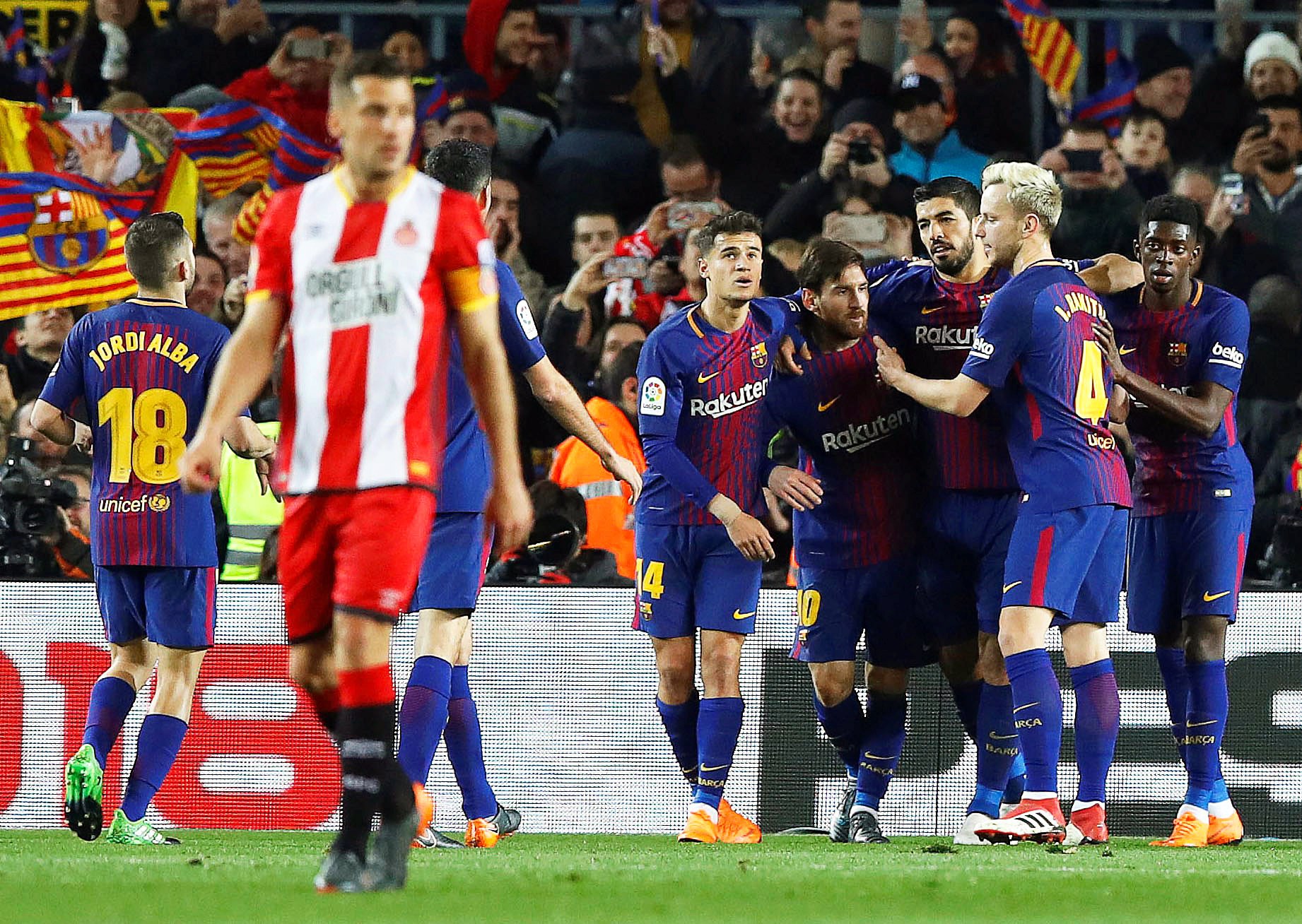 Barcelona aplica goleada das antigas ao ‘vizinho’ Girona