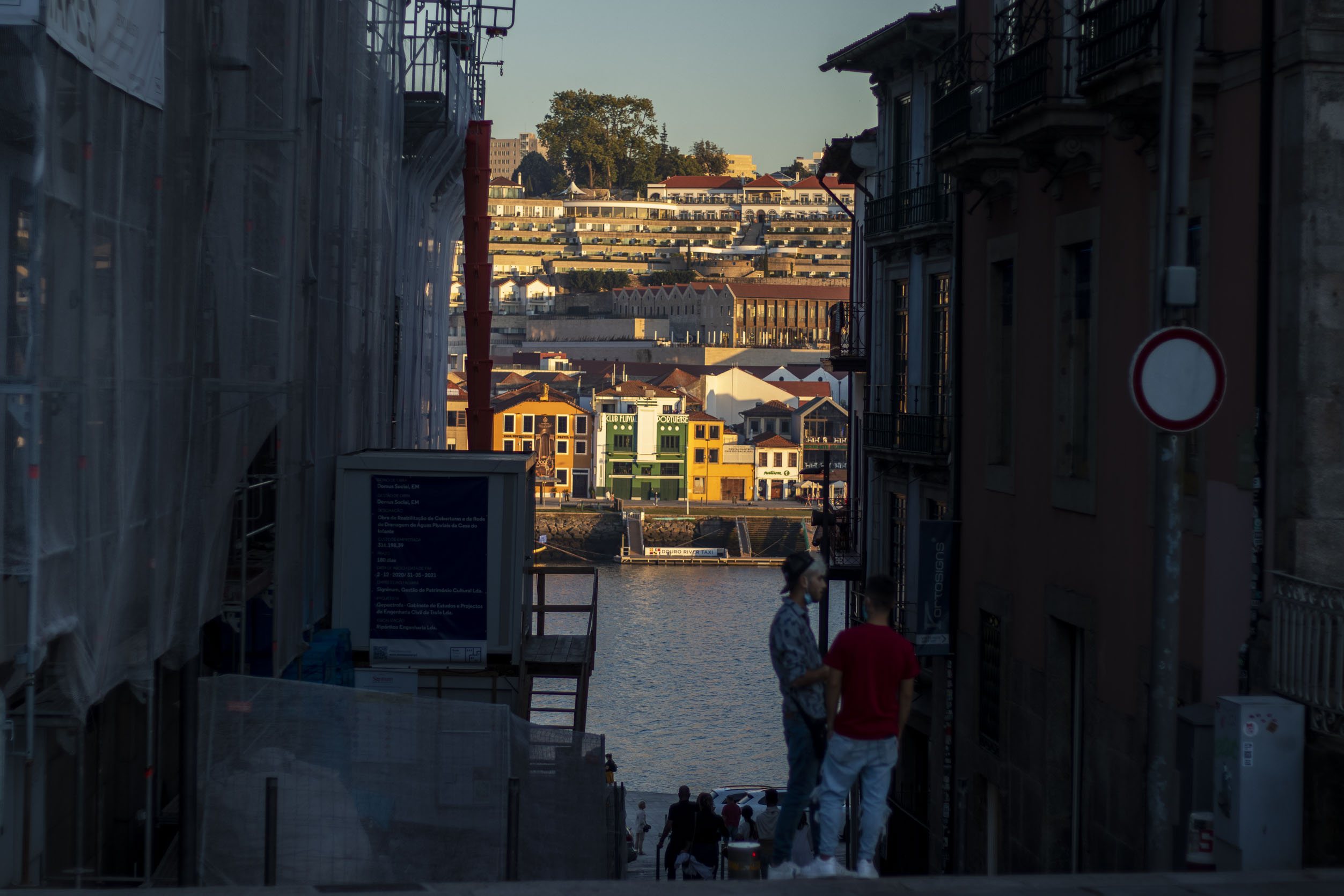 Porto: 79 câmaras de videovigilância instaladas entre a zona do Marquês e a Ribeira estão prontas para arrancar