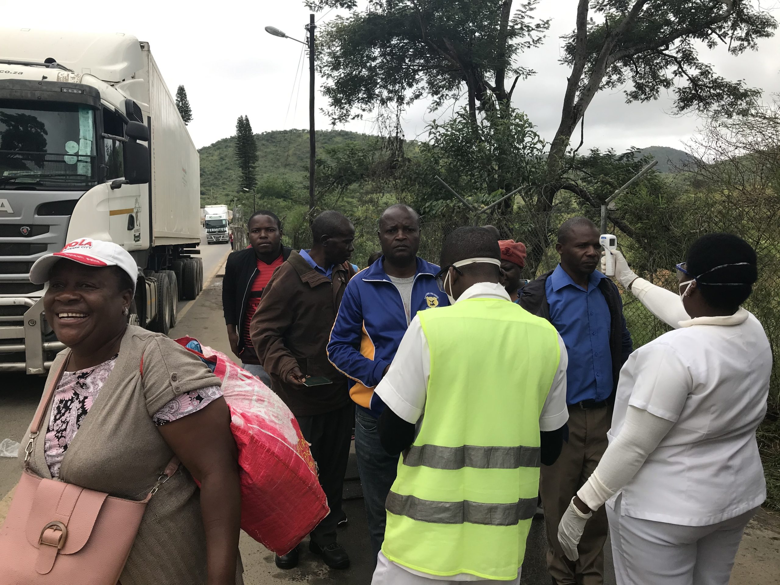 Motorista raptado na fronteira sul-africana com Moçambique paga liberdade com 1.600 euros