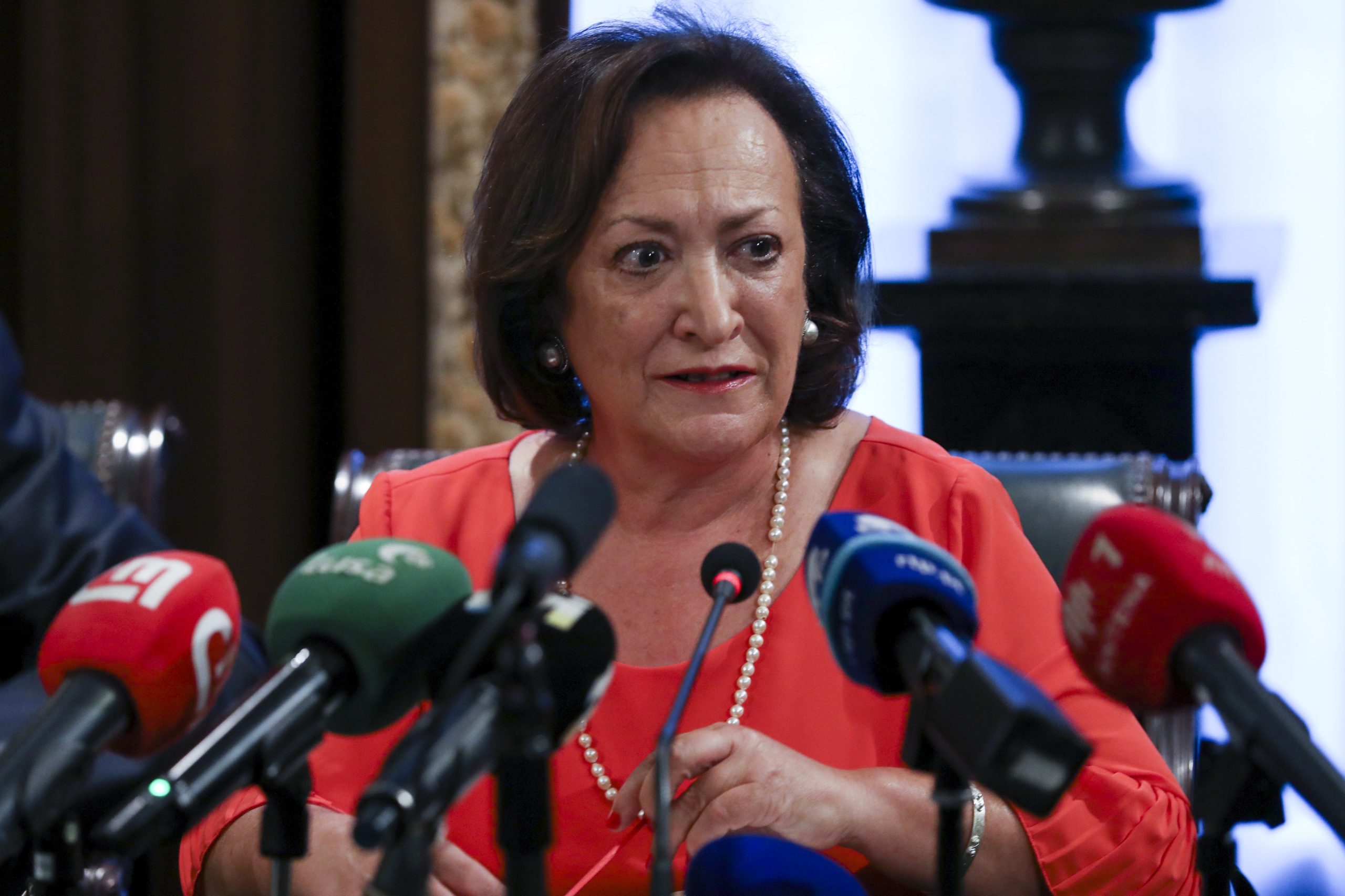 Joana Marques Vidal considera estratégia de combate à corrupção vaga e com omissões importantes