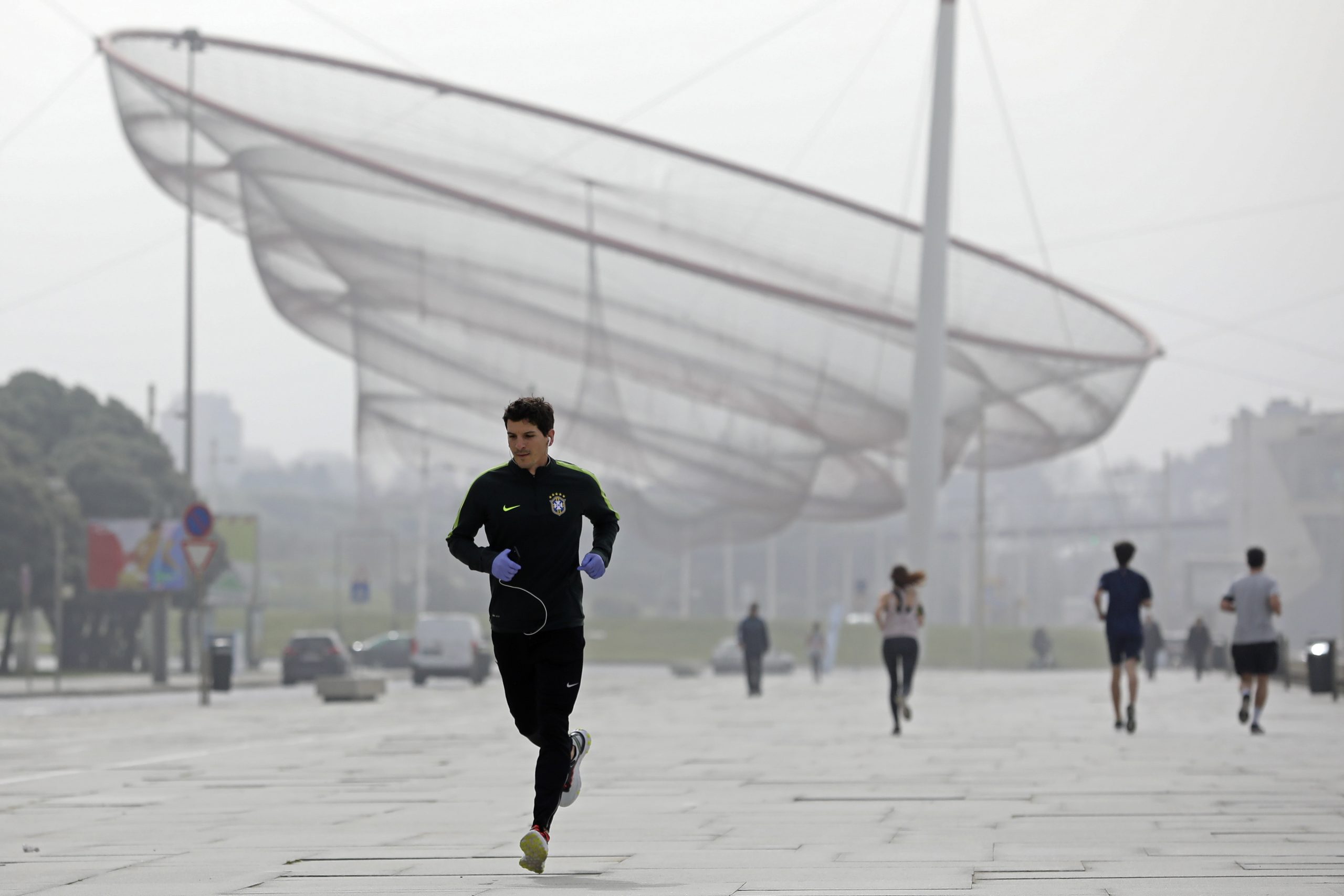 “Quem gosta de correr está disposto a dar os 35 euros para apoiar modalidades que não o futebol”. Mas todos pensam assim? Um guia para a nova medida da FPA