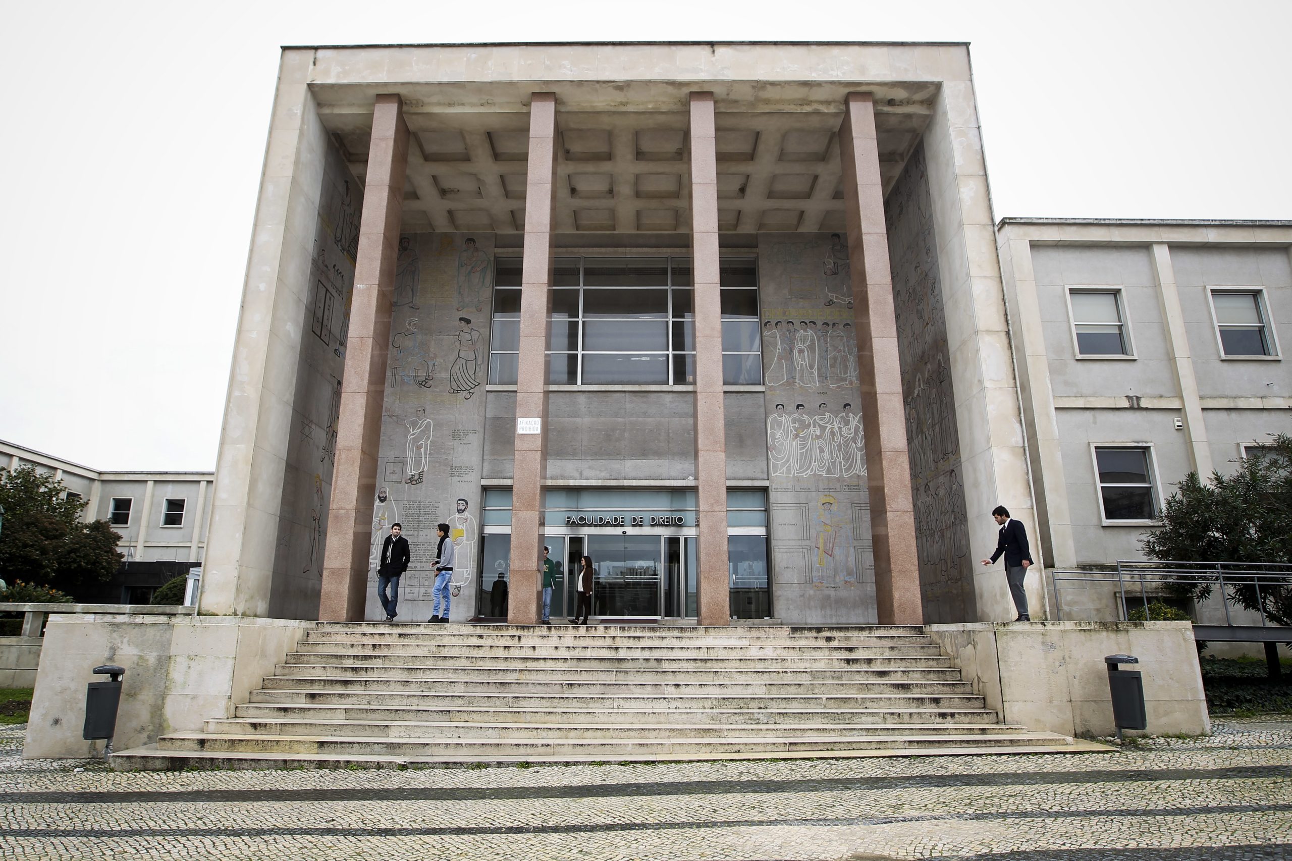 Estudantes dizem que maioria das instituições não tem canais para denúncias de assédio