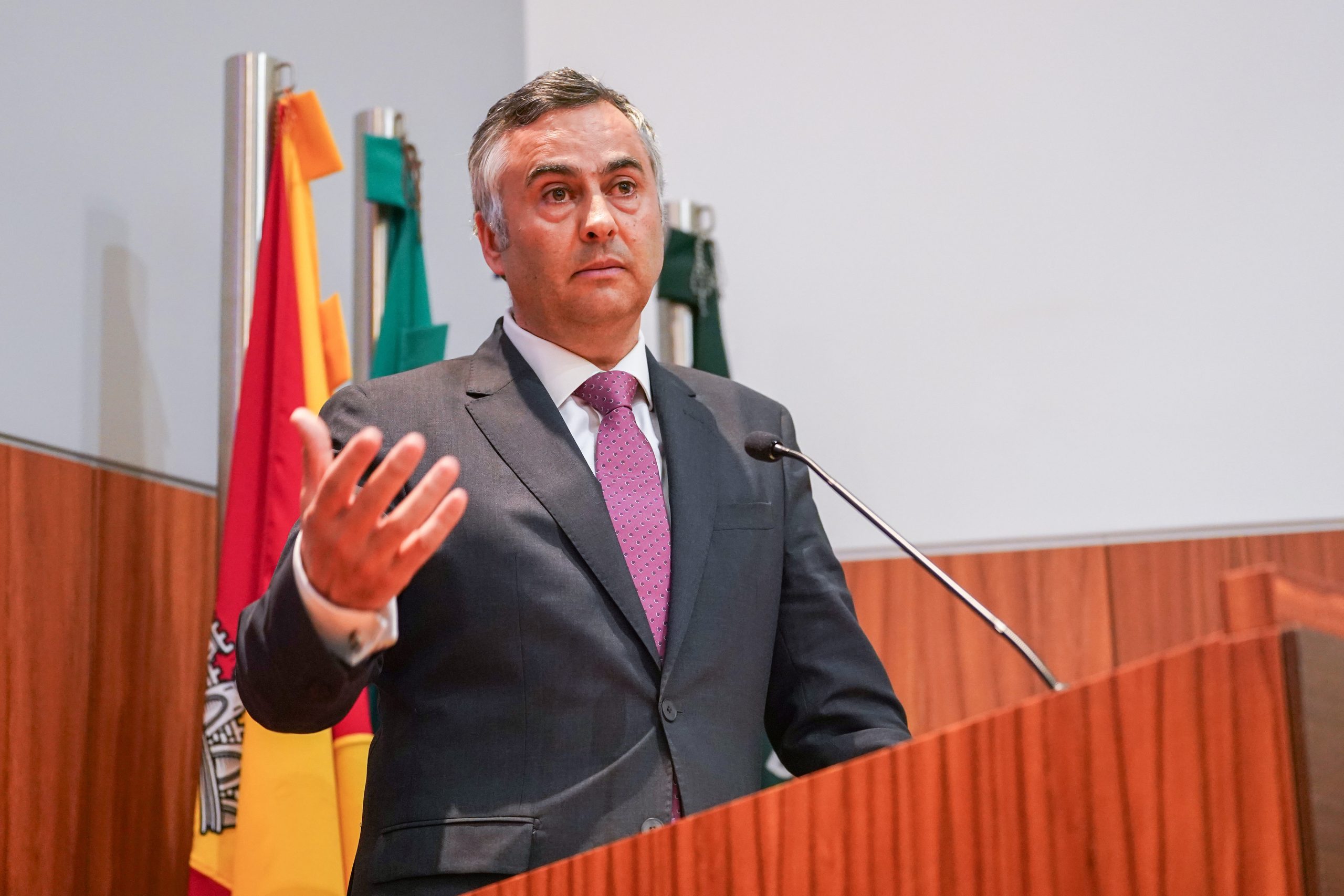 Ministro diz que demora no aumento da escolaridade obrigatória foi maior erro