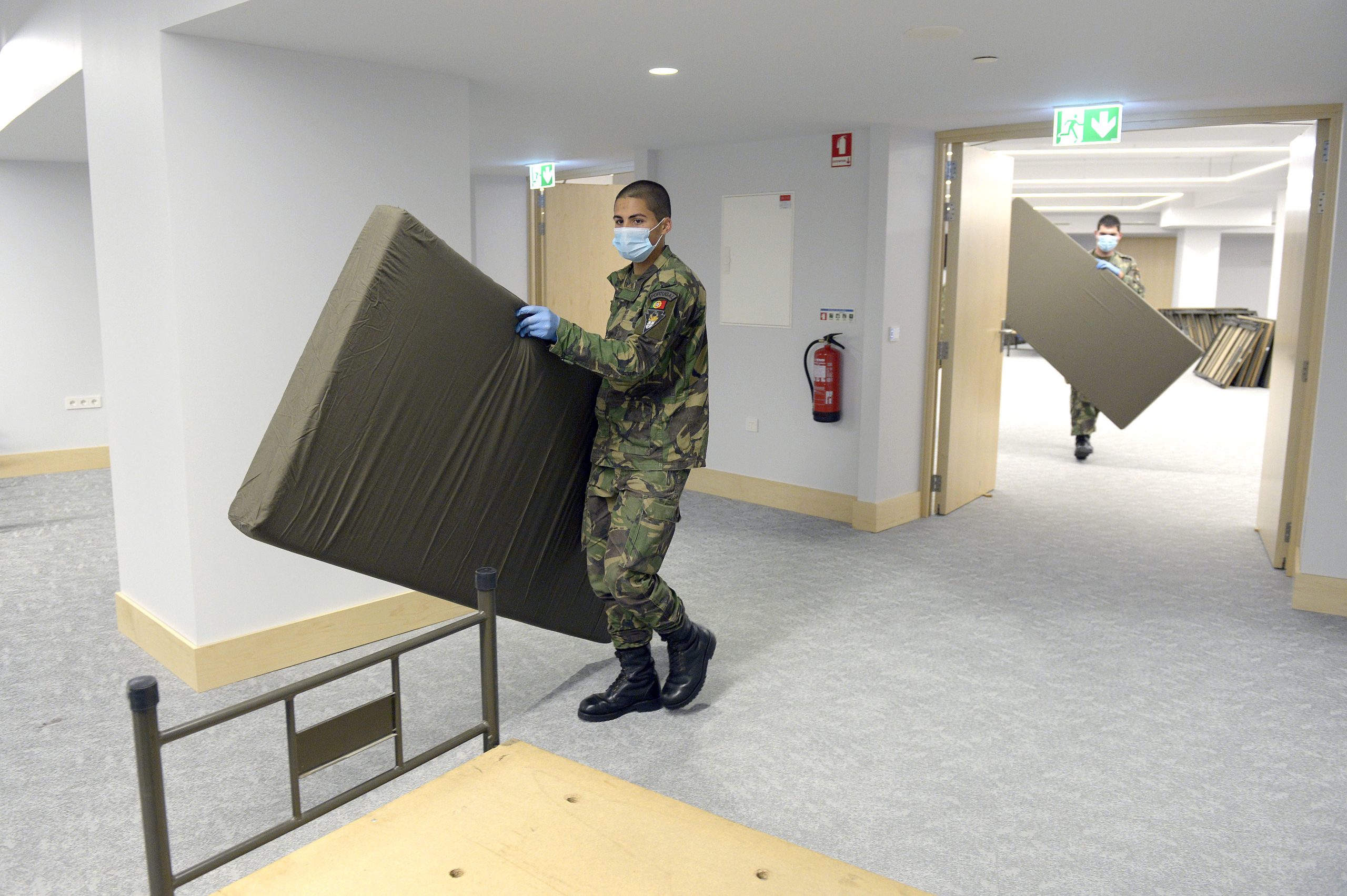 Exército avança com projeto para descontaminação de máscaras