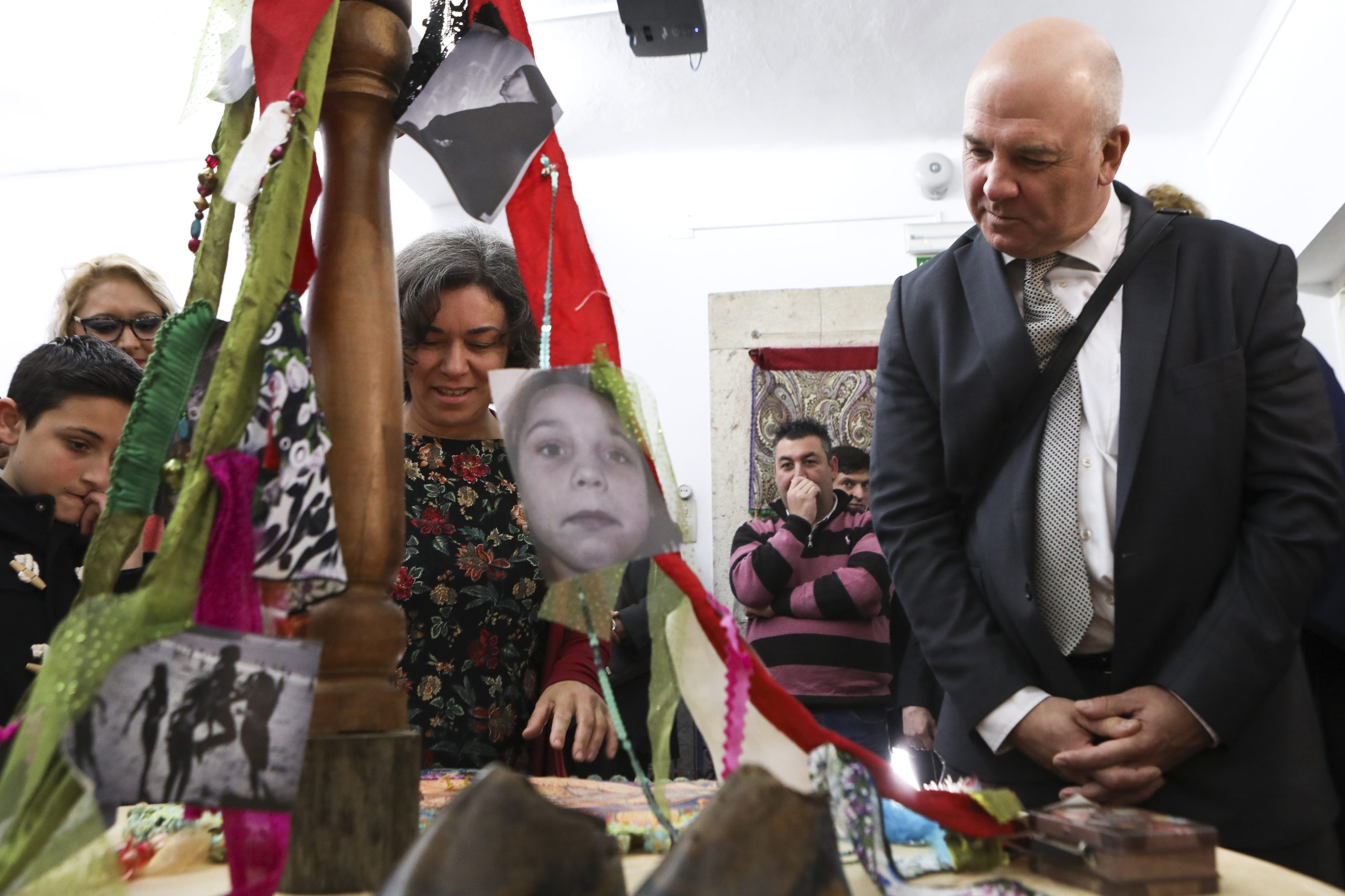 Segregação nas escolas é realidade de milhares de crianças europeias