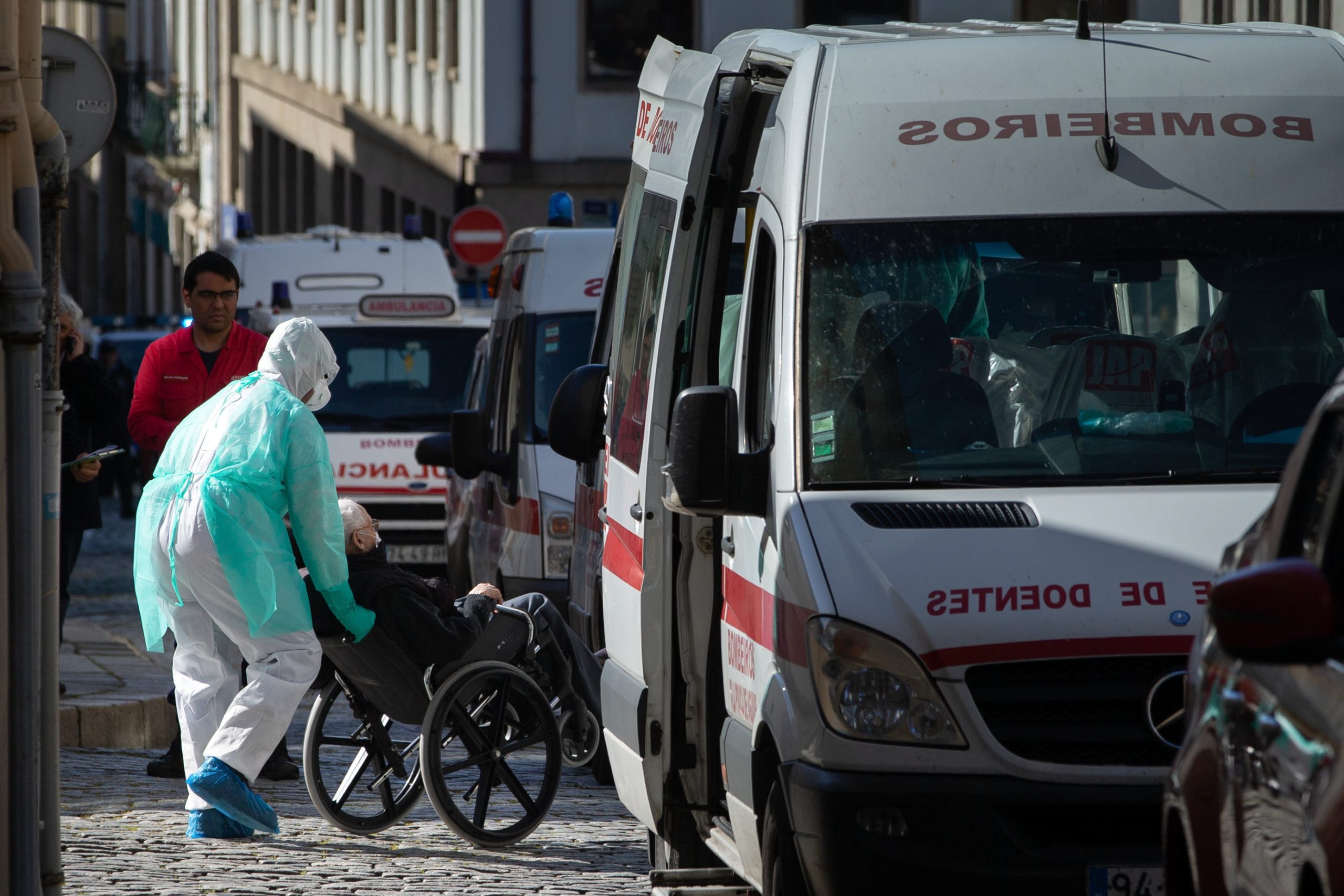 Covid-19: Lar de Vila Real com oito mortes associadas ao novo coronavírus