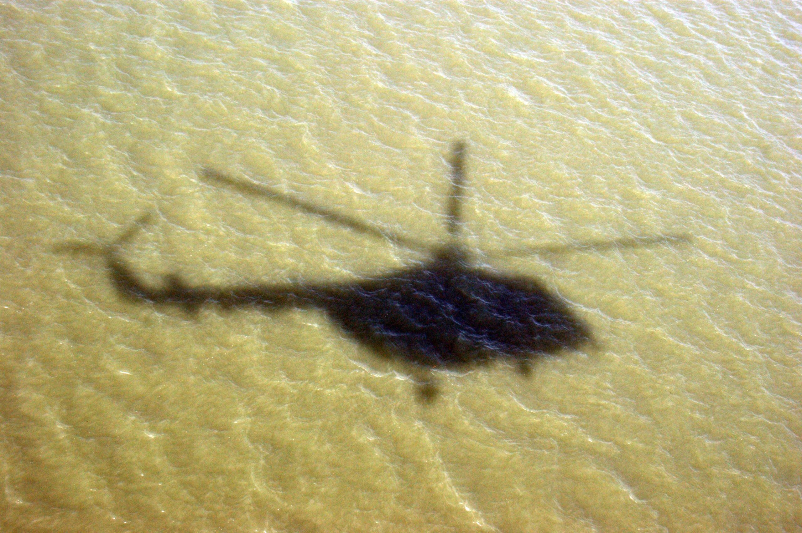 Helicóptero despenha-se na Arábia Saudita. A bordo seguia uma delegação oficial, onde se incluía um príncipe