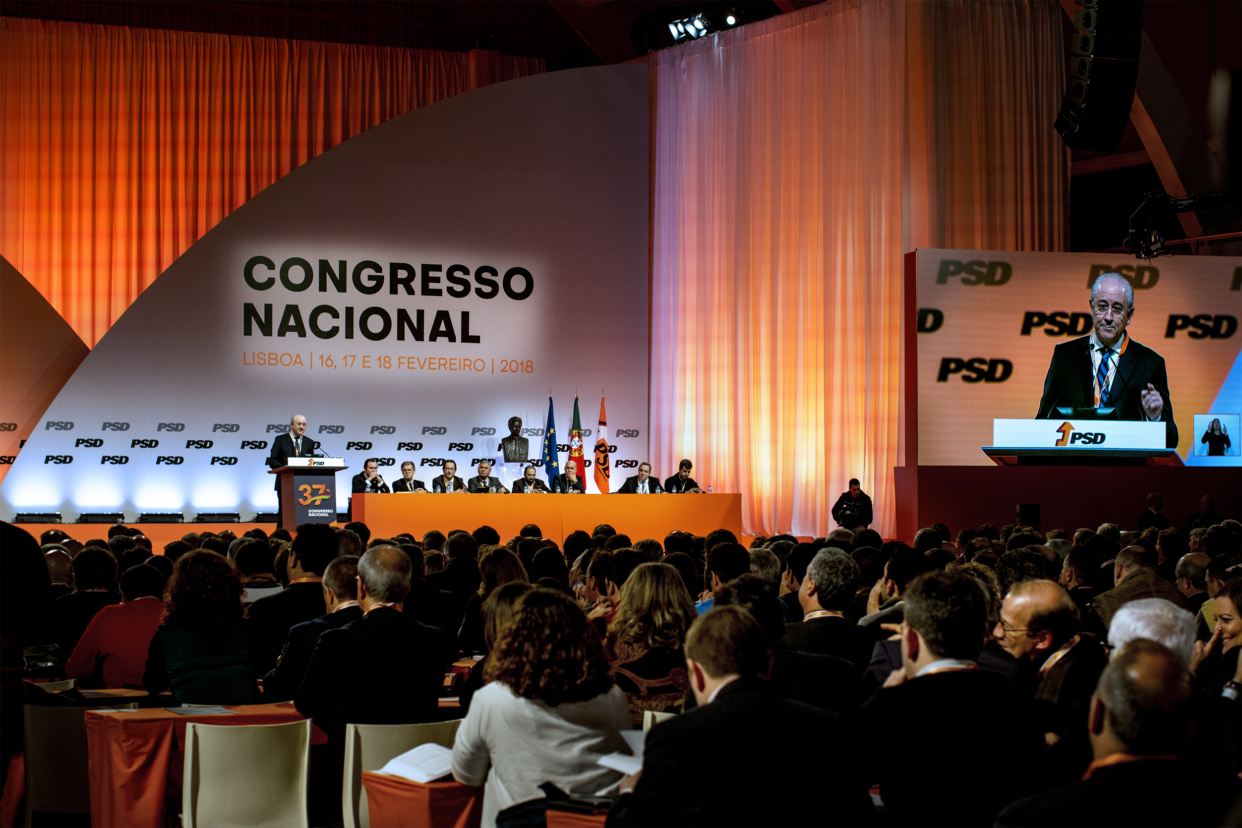 Congresso do PSD aprova proposta de “legalização responsável e segura do uso de canábis em Portugal”