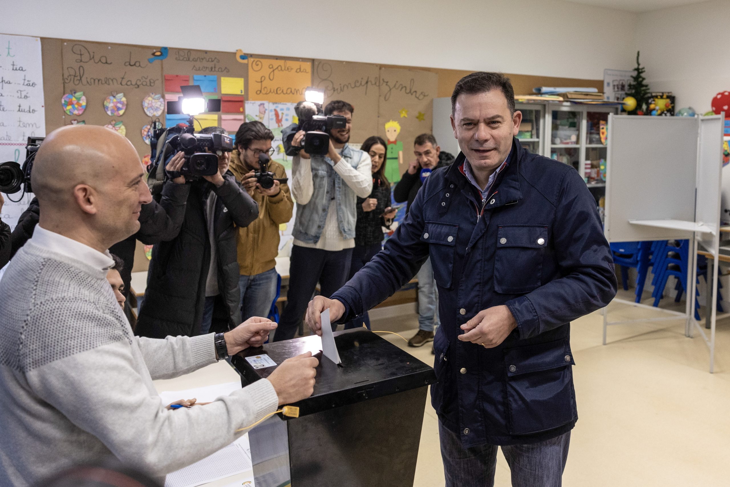 Luís Montenegro tranquilo e otimista