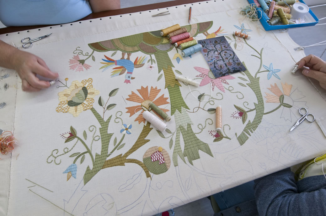 Concurso incentiva utilização do bordado de Castelo Branco na moda