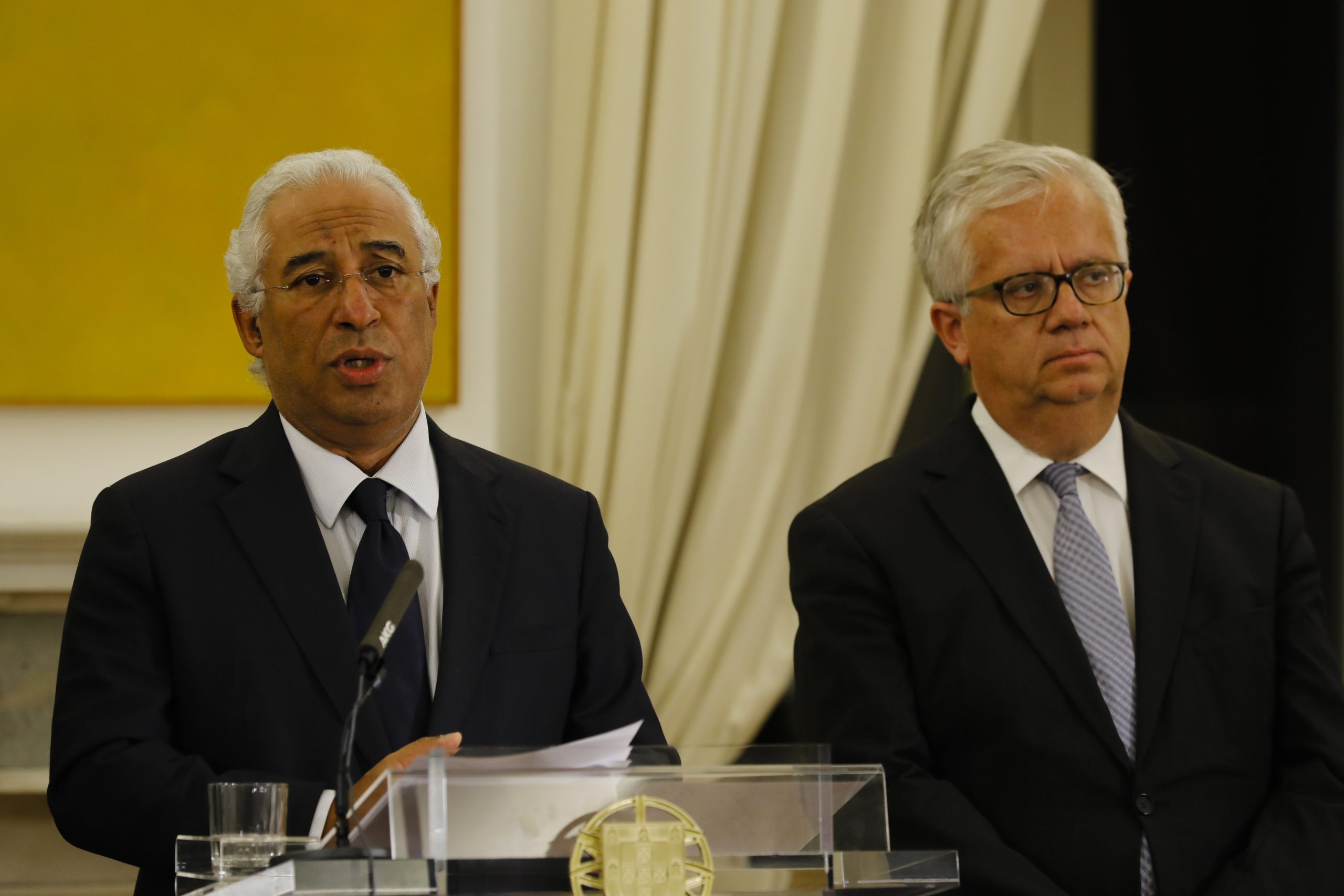 Portugueses deixam alerta a Costa: Remodelação quer-se antes das autárquicas e a começar com Cabrita