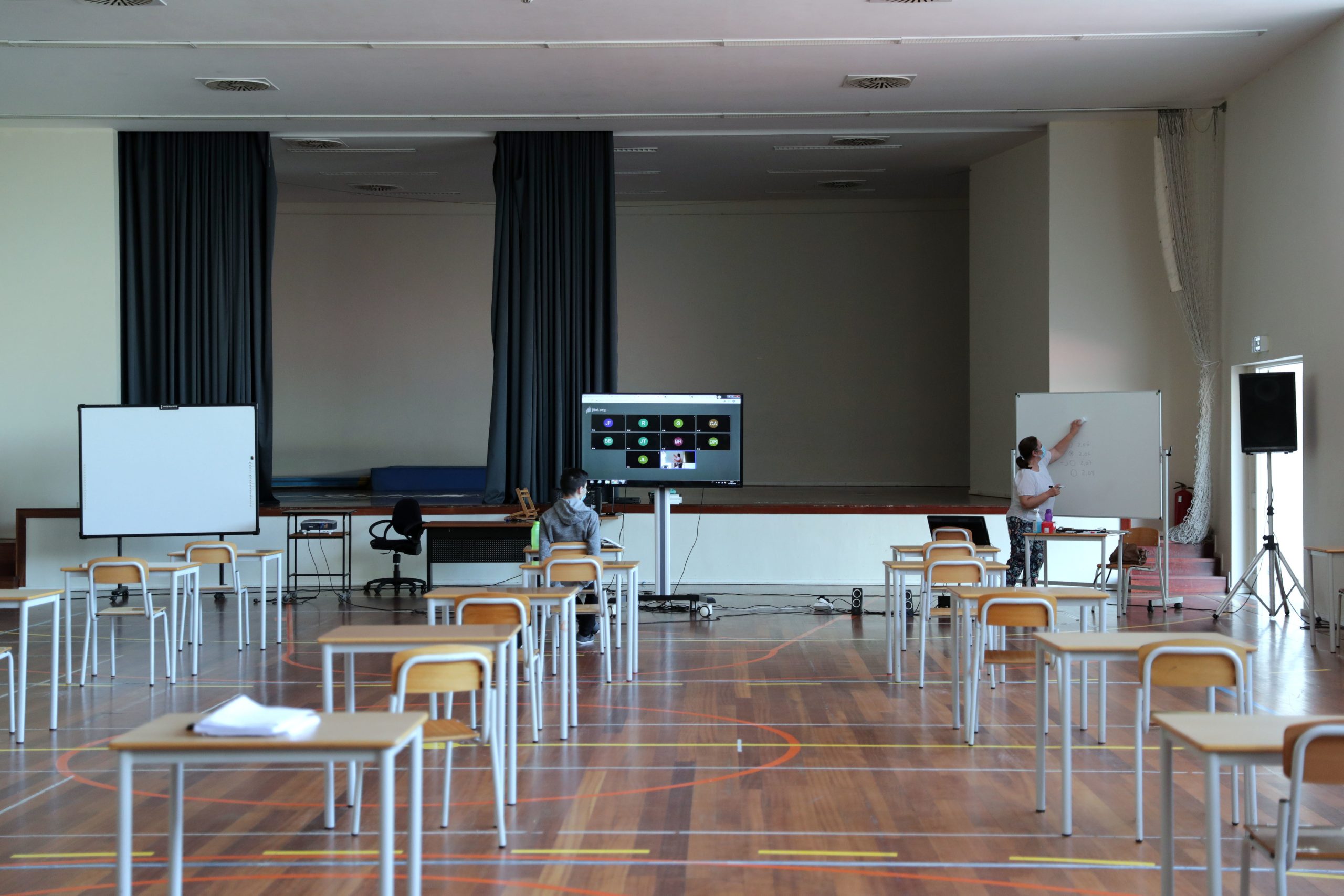 Covid-19: PCP/Porto defende ensino presencial com “medidas rigorosas”