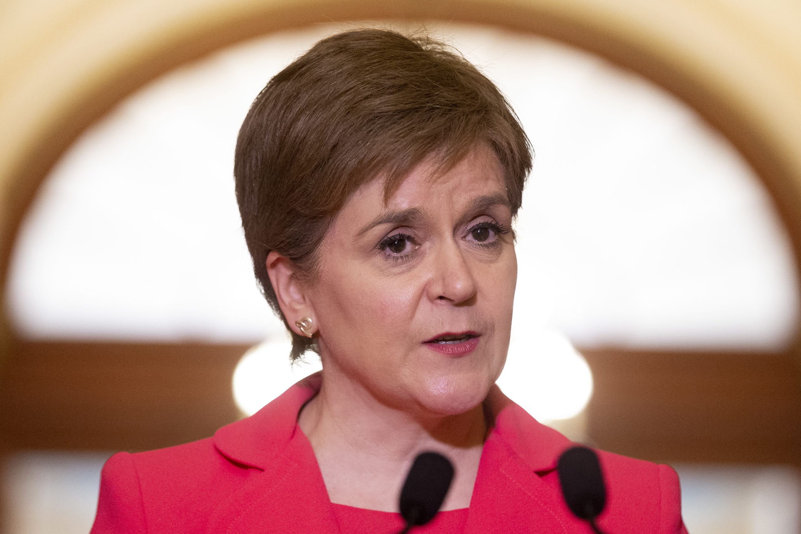 Ex-primeira ministra da Escócia, Nicola Sturgeon, detida