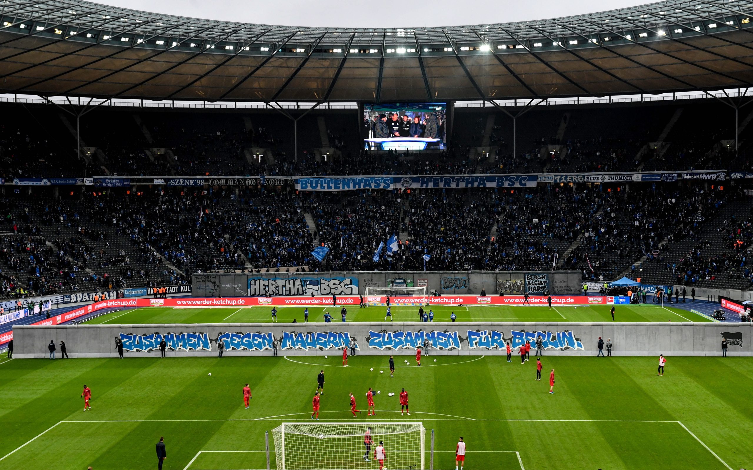 Bundesliga: Bayern Munique, Dortmund, Leverkusen e Leipzig doam 20 milhões aos clubes mais necessitados