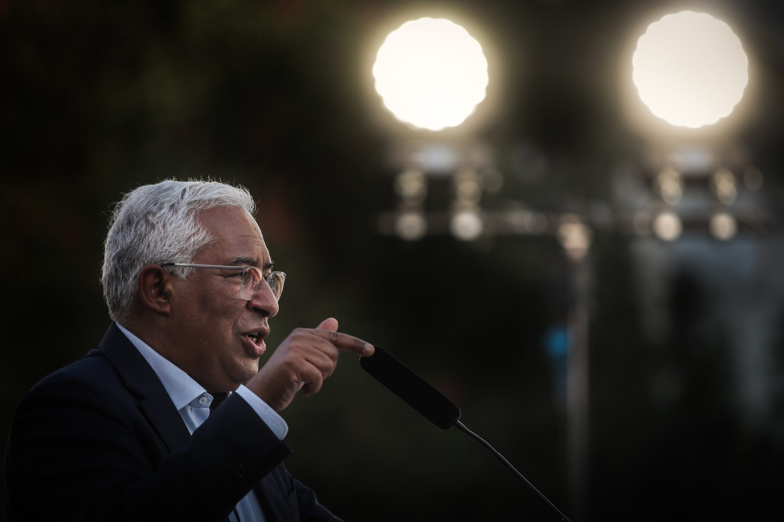 Incêndios: António Costa pede “cuidados acrescidos” numa altura de maiores riscos