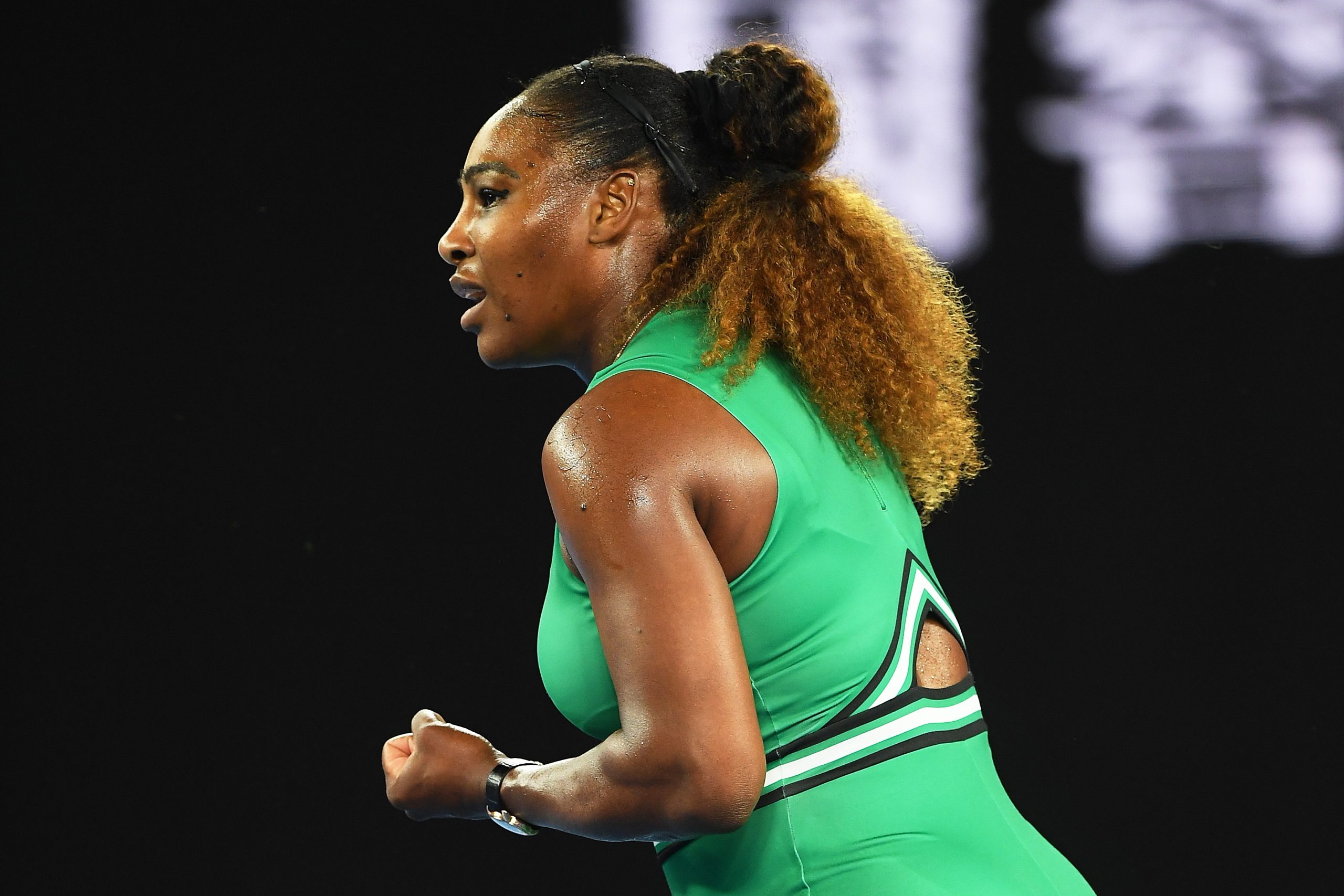 Serena Williams bate Bouchard e está na terceira ronda do Open da Austrália