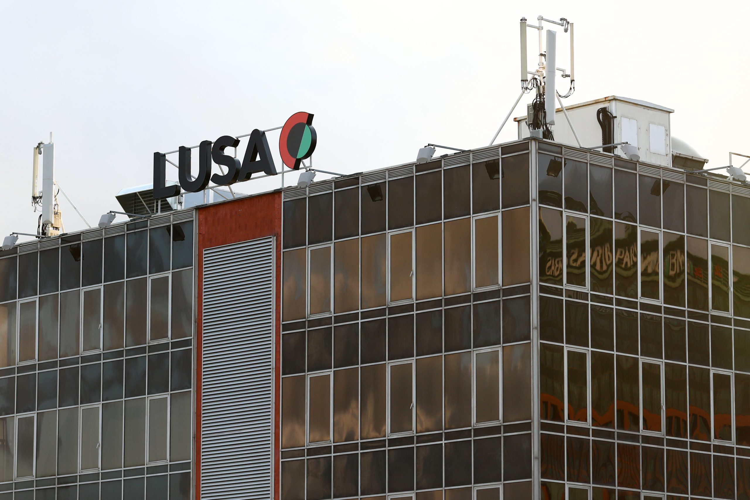 Ministério da Cultura trabalha em transferência para a Lusa que permita aumentos salariais de 74 euros