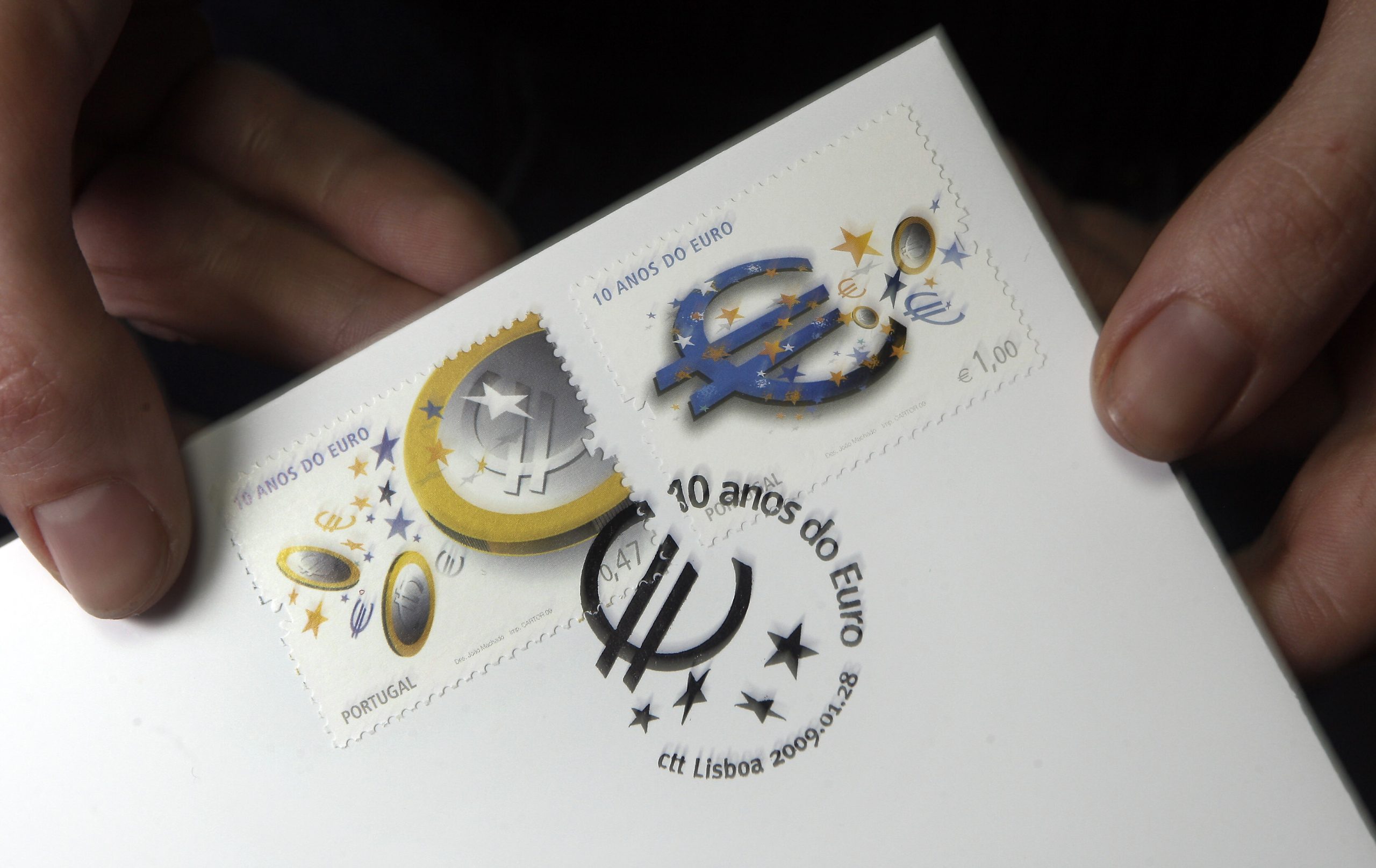 Enviar cartas e encomendas até 100 gramas é mais caro a partir de hoje