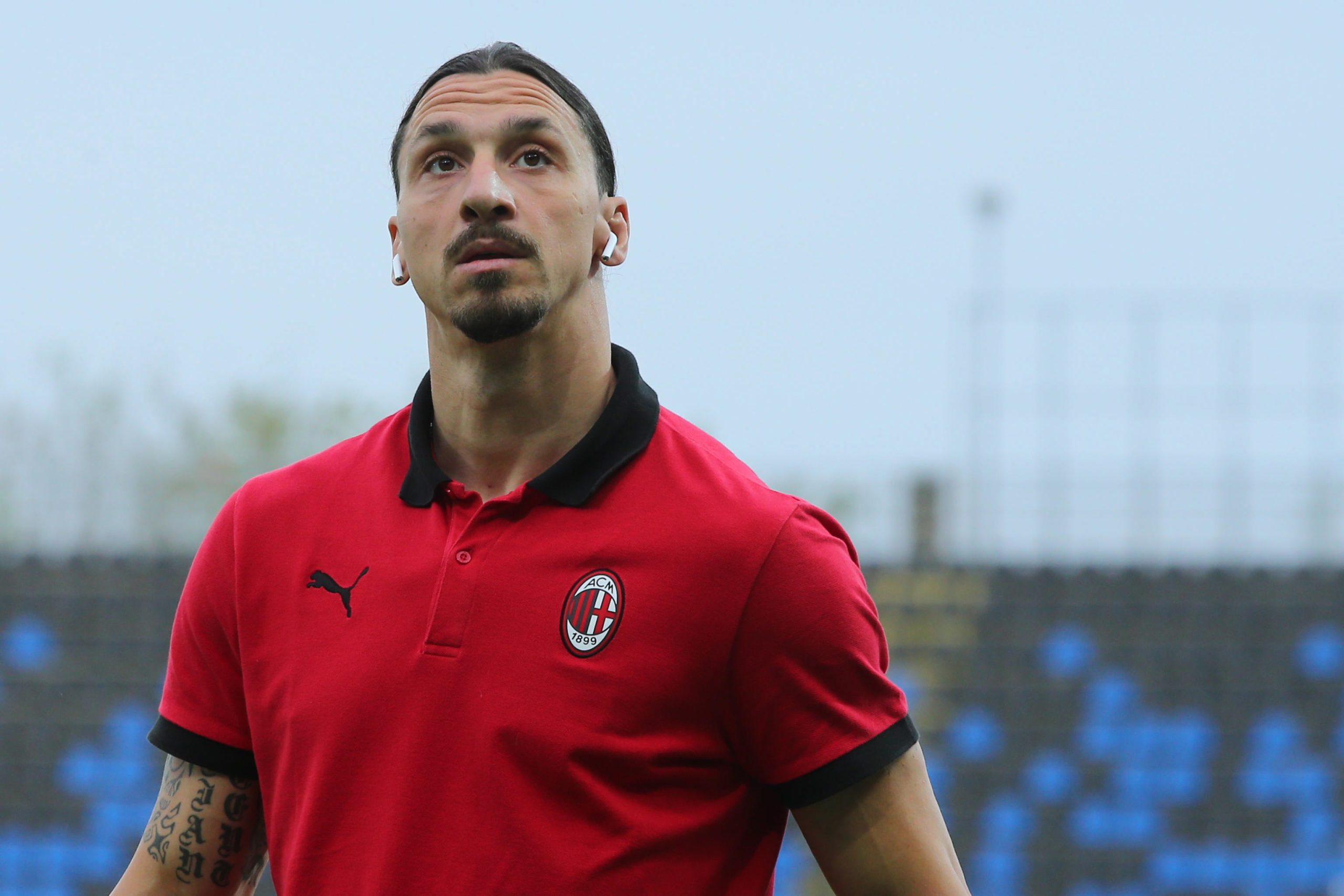UEFA multa Ibrahimovic em 50 mil euros por ligação a casa de apostas